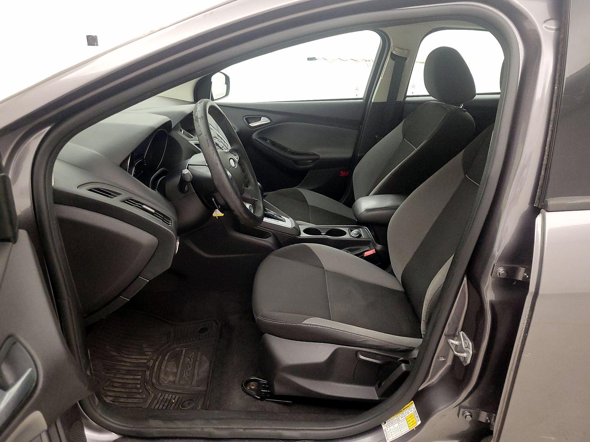 Thumbnail: 2014 Ford Focus - 11