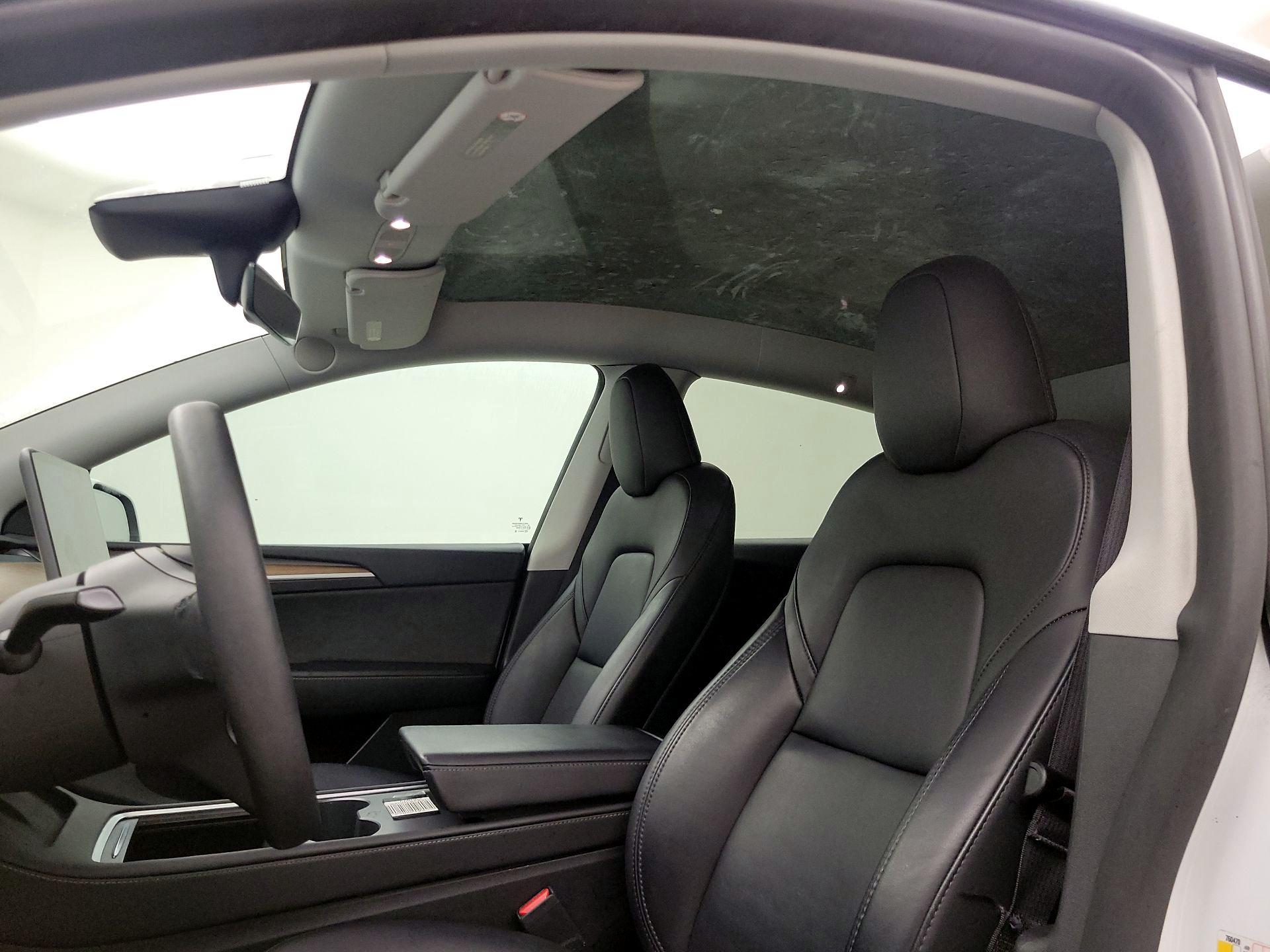 Thumbnail: 2023 Tesla Model Y - 18