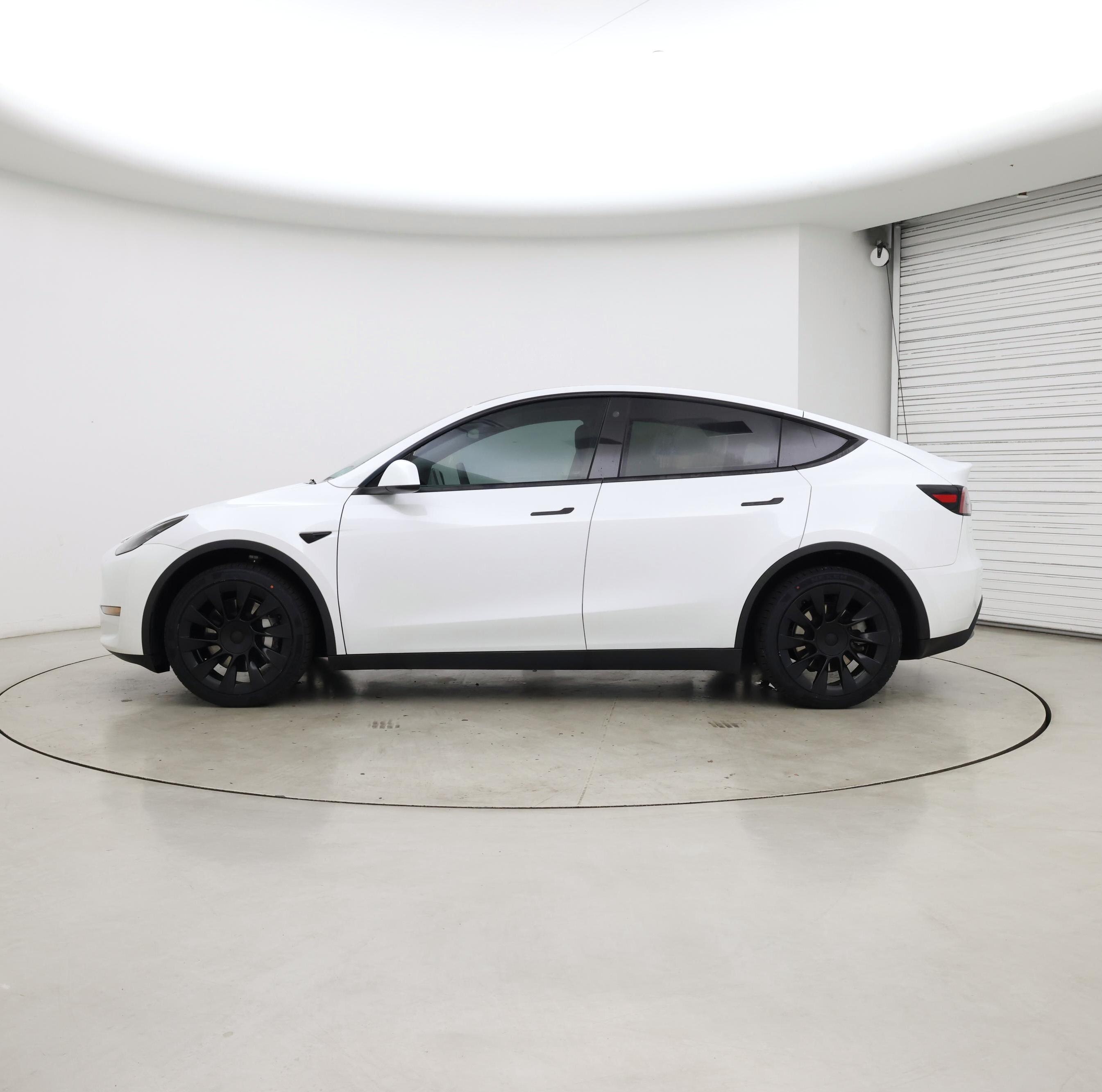 Thumbnail: 2023 Tesla Model Y - 3