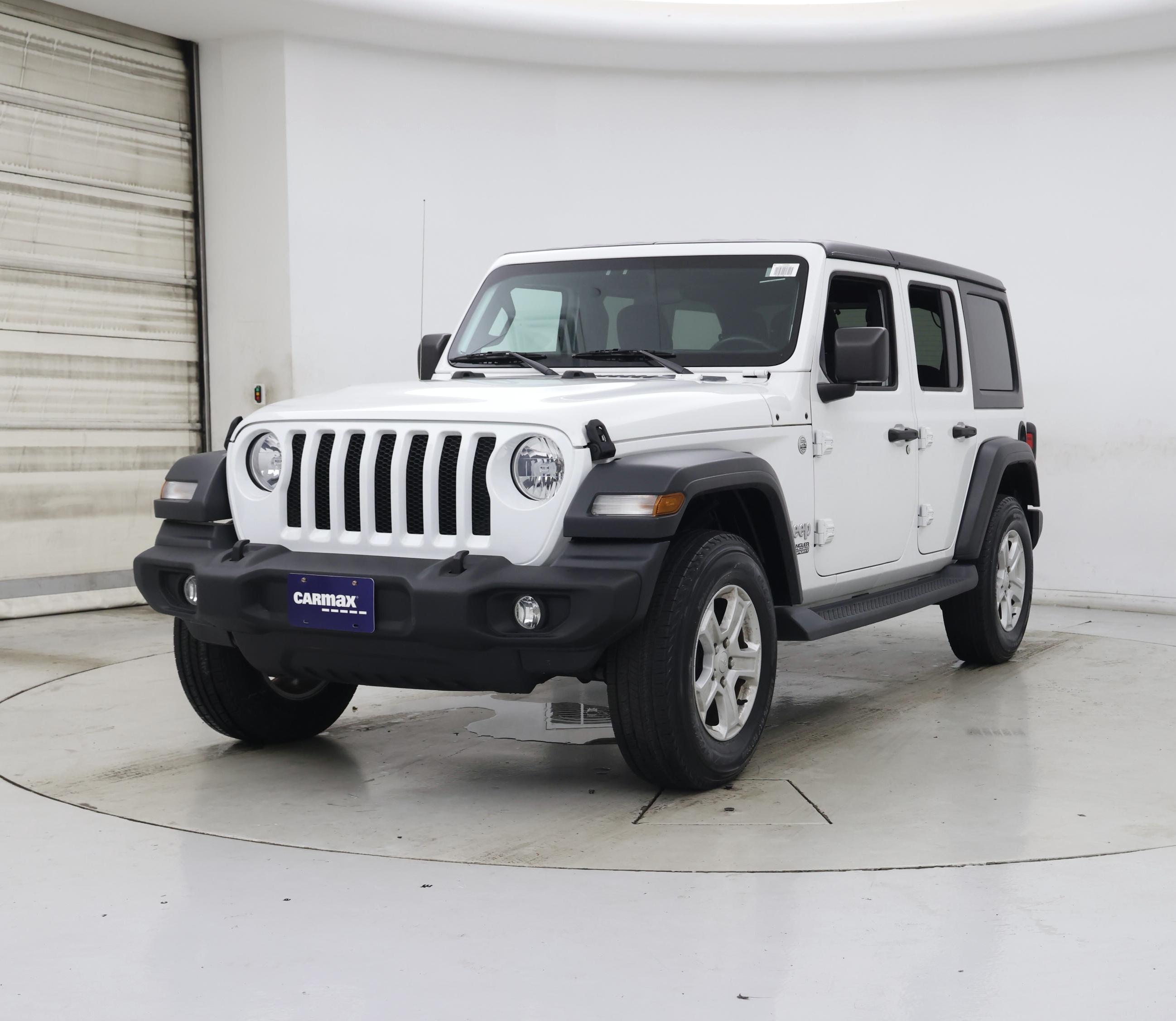 Thumbnail: 2019 Jeep Wrangler - 4