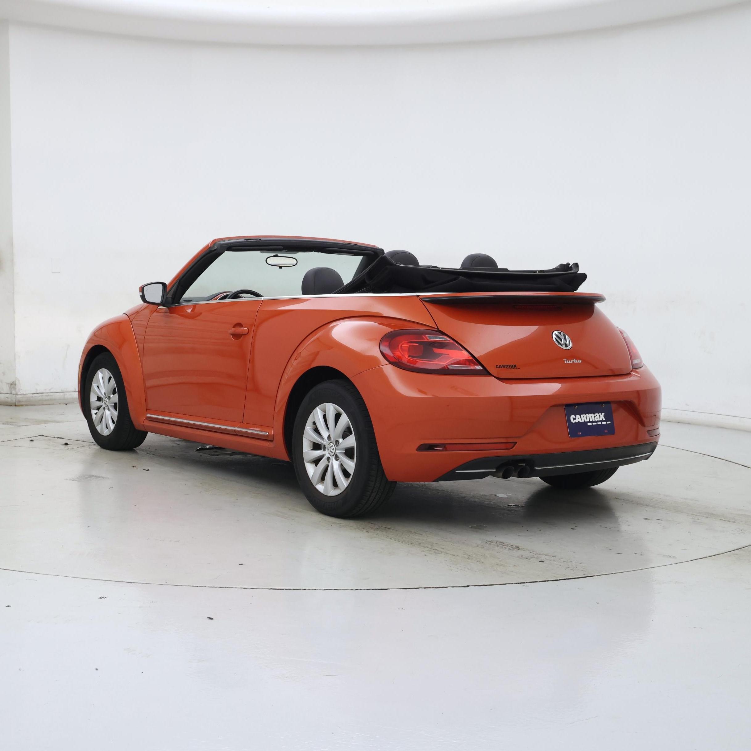 Thumbnail: 2019 Volkswagen Beetle - 2