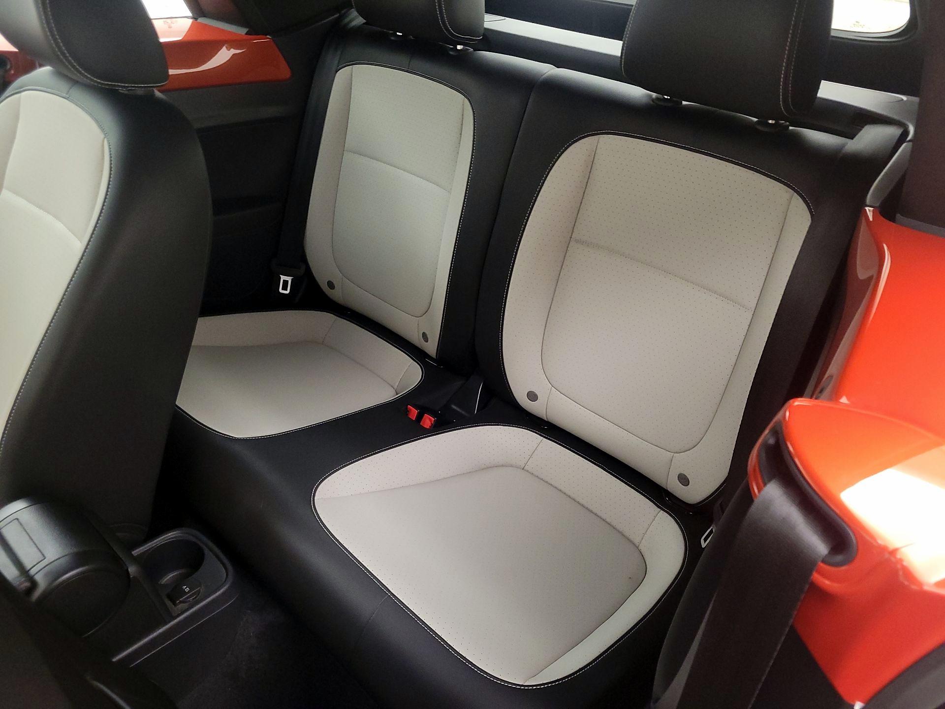 Thumbnail: 2019 Volkswagen Beetle - 19