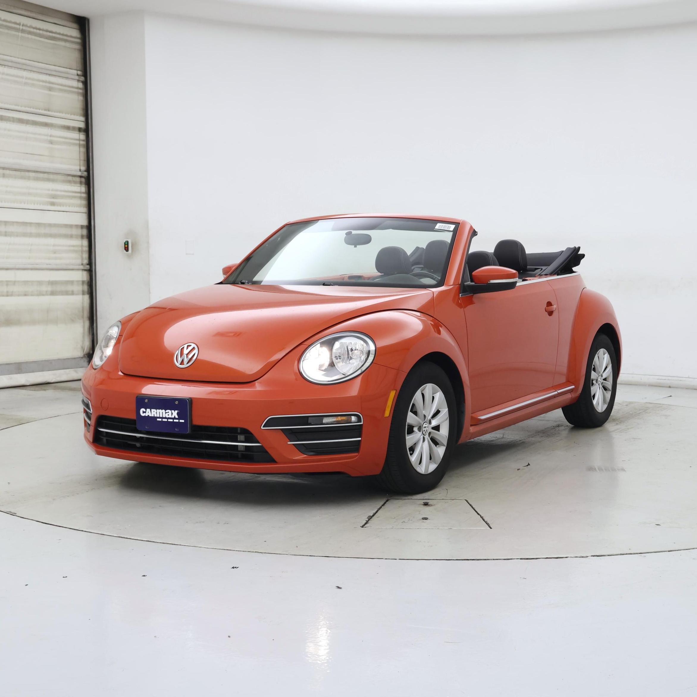 Thumbnail: 2019 Volkswagen Beetle - 4