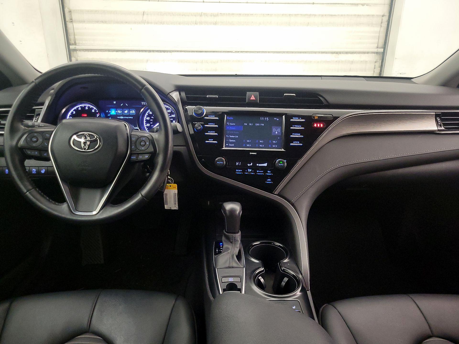 Thumbnail: 2020 Toyota Camry - 9