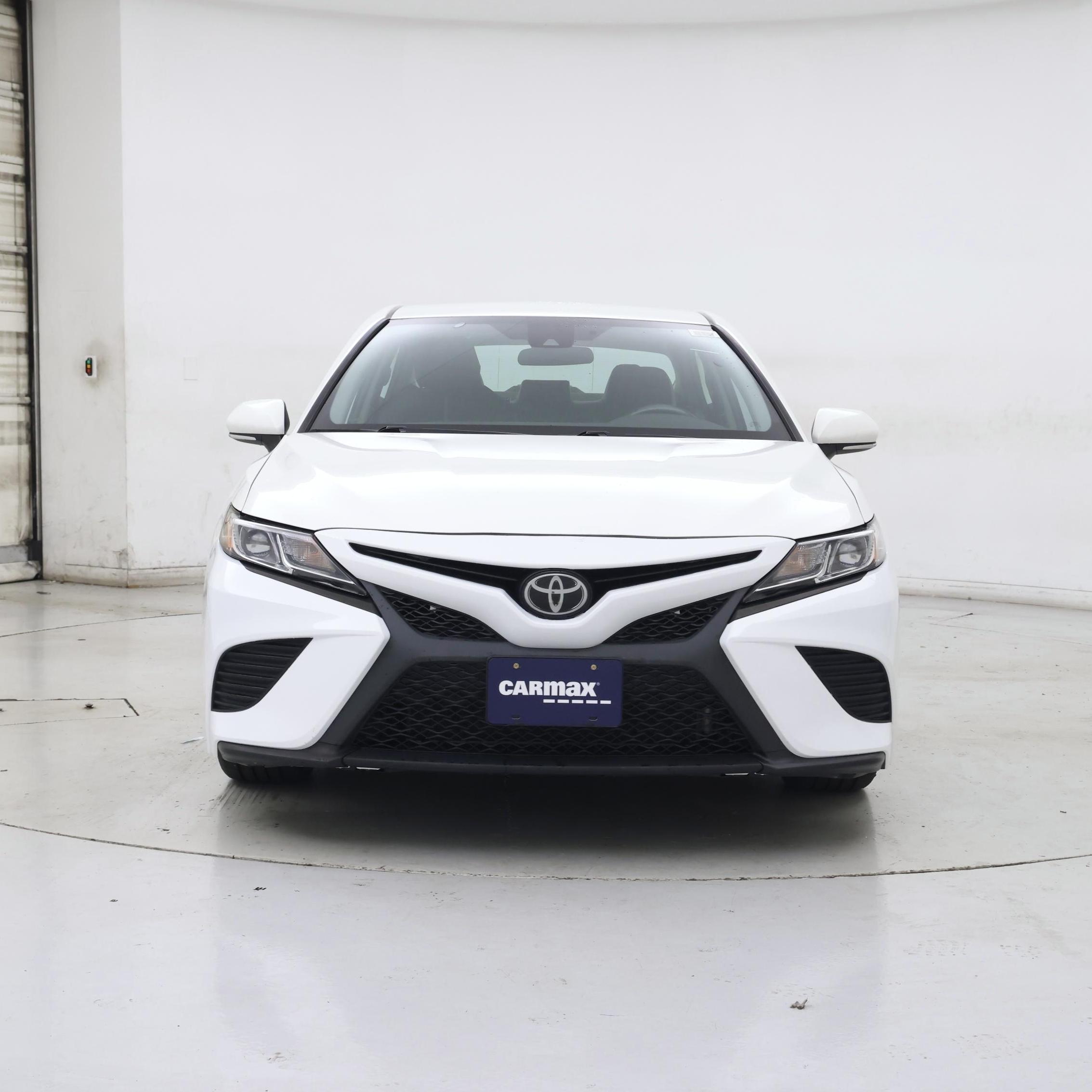 Thumbnail: 2020 Toyota Camry - 5