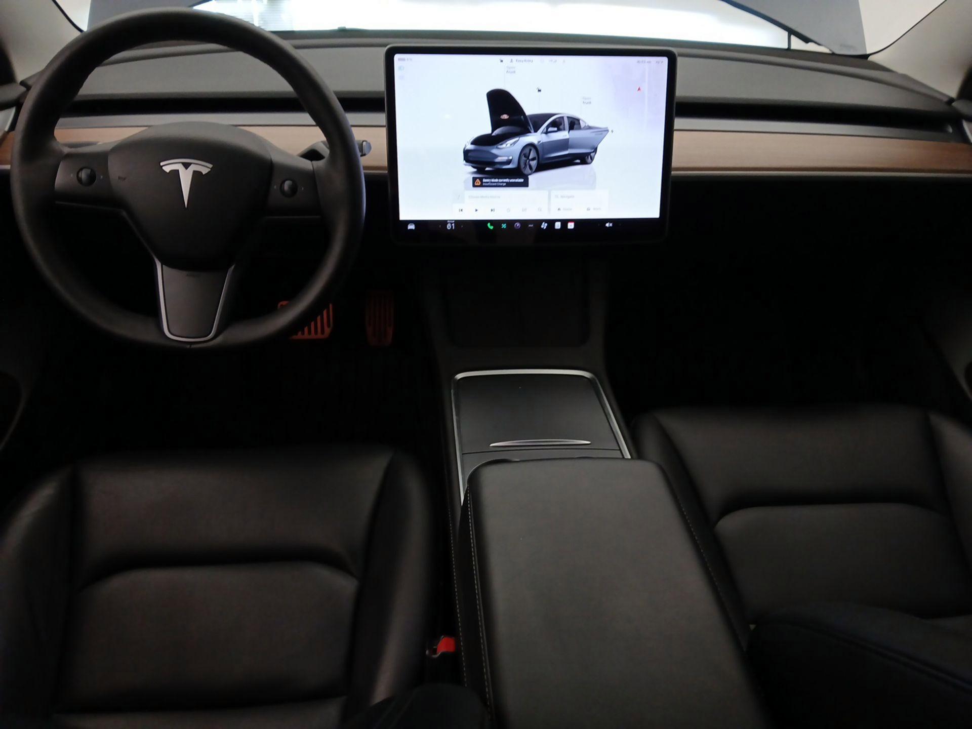 Thumbnail: 2023 Tesla Model 3 - 9