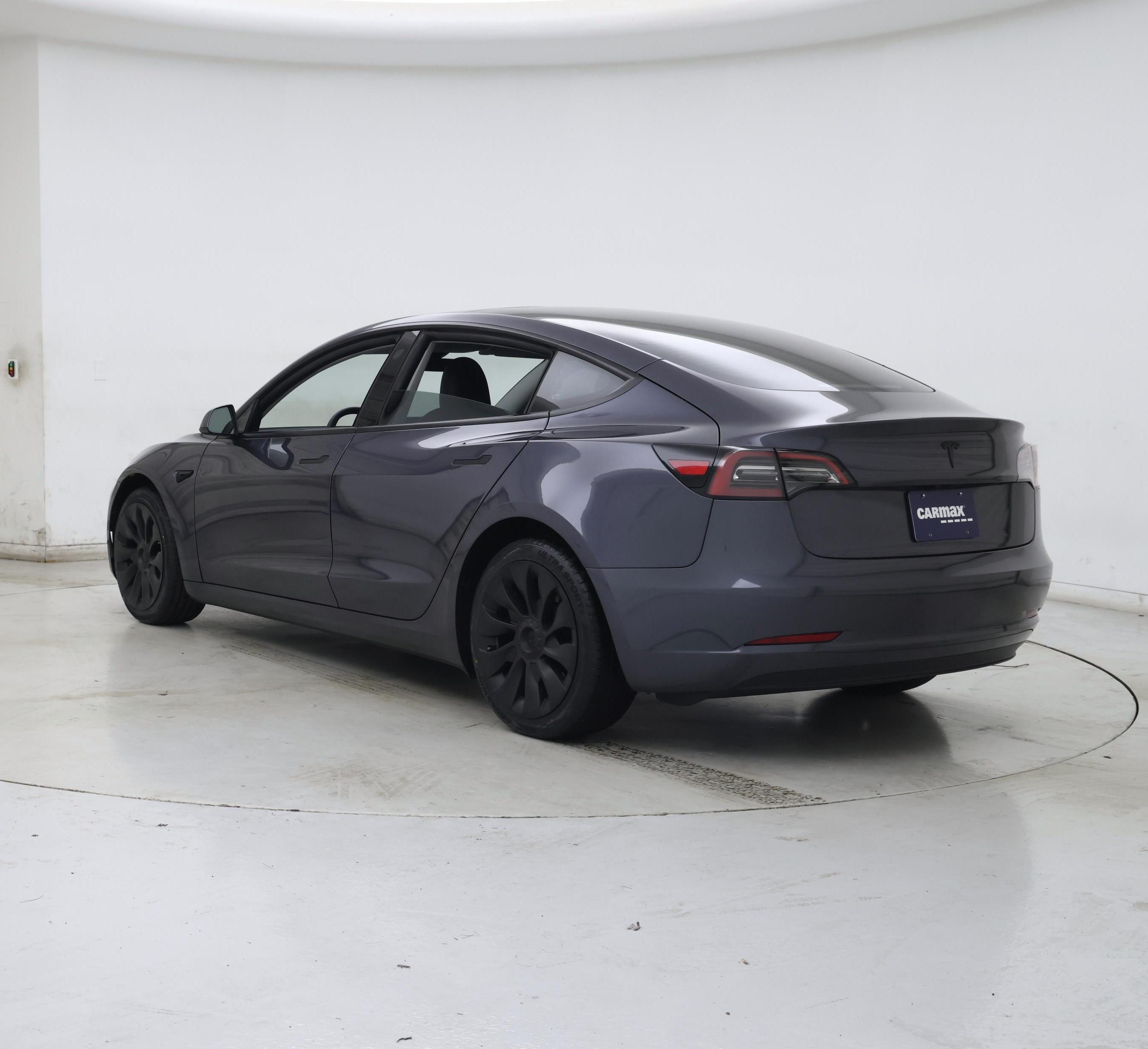 Thumbnail: 2023 Tesla Model 3 - 2