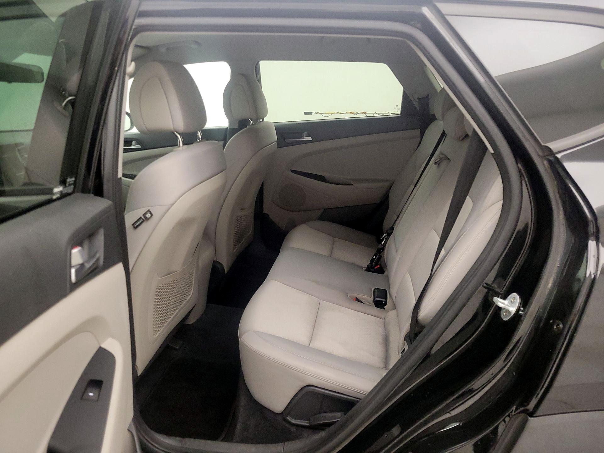 Thumbnail: 2017 Hyundai Tucson - 19