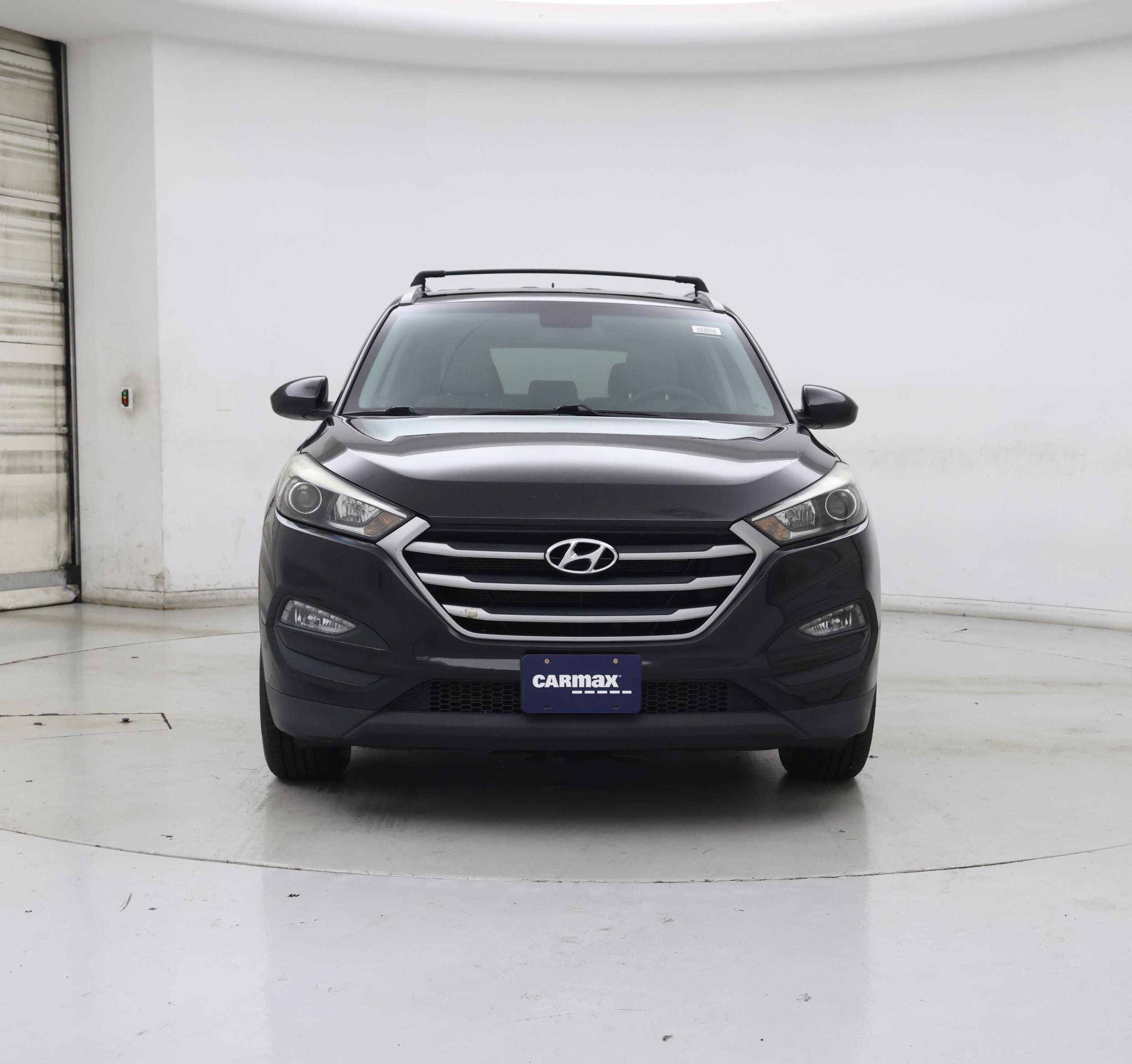 Thumbnail: 2017 Hyundai Tucson - 5