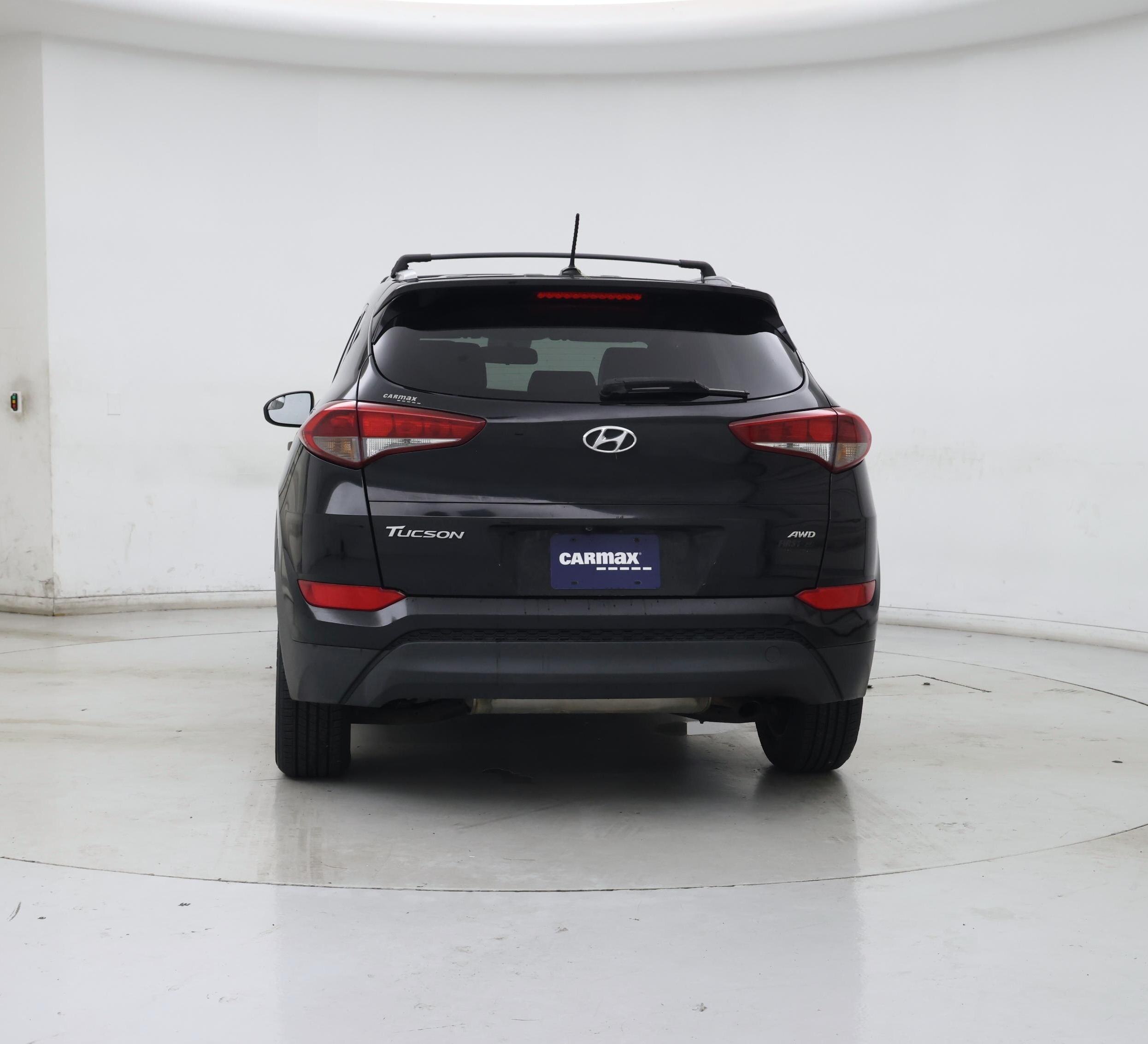 Thumbnail: 2017 Hyundai Tucson - 6