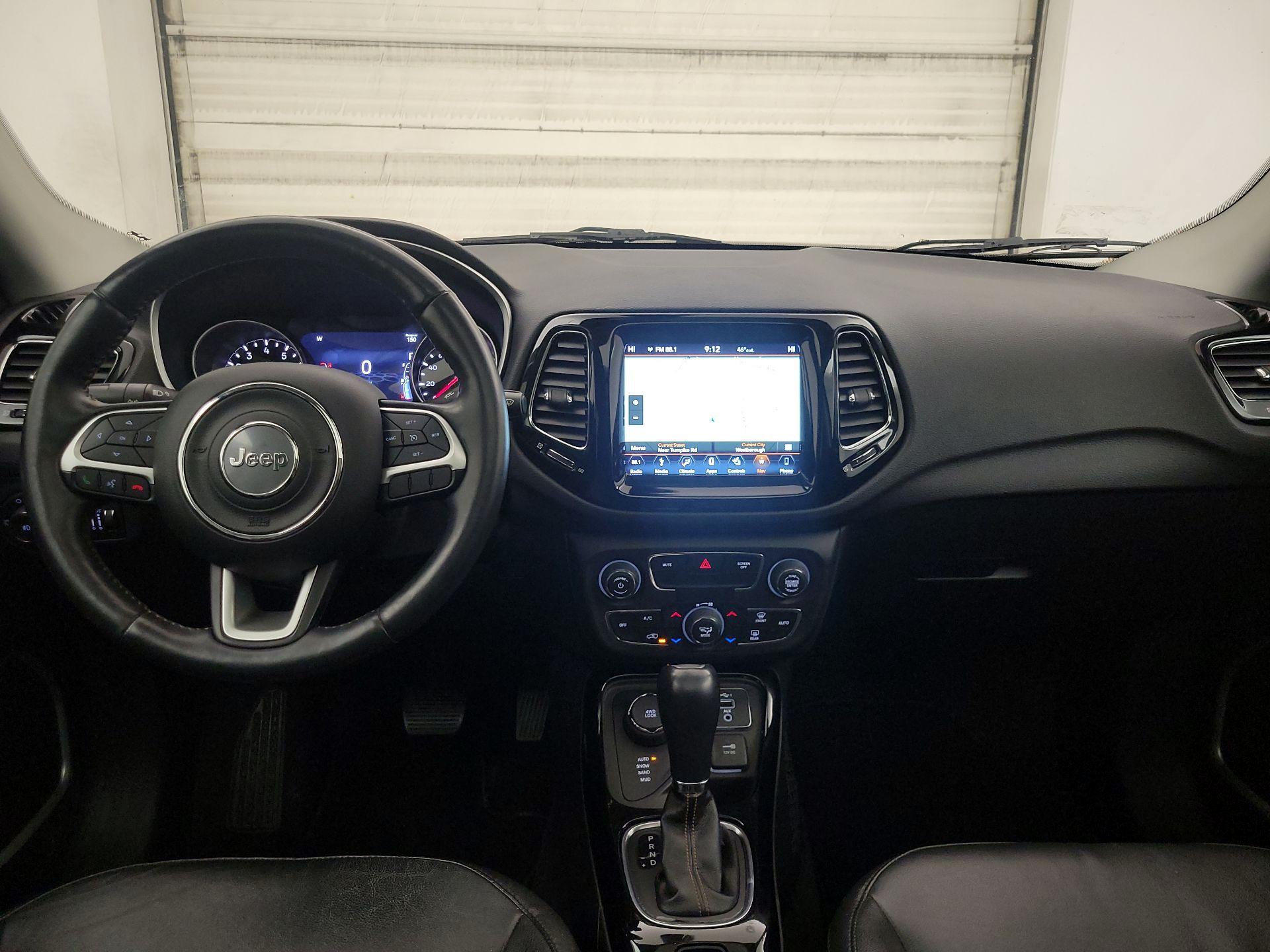 Thumbnail: 2019 Jeep Compass - 9