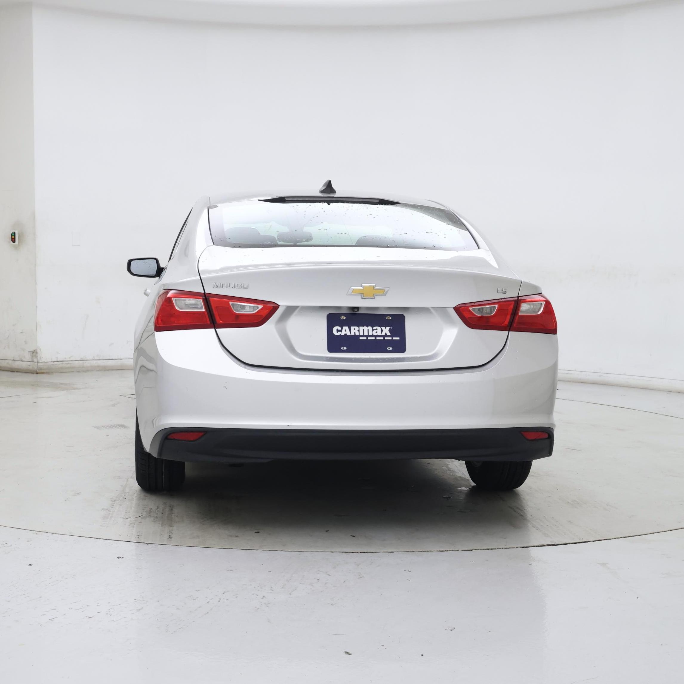 Thumbnail: 2016 Chevrolet Malibu - 6