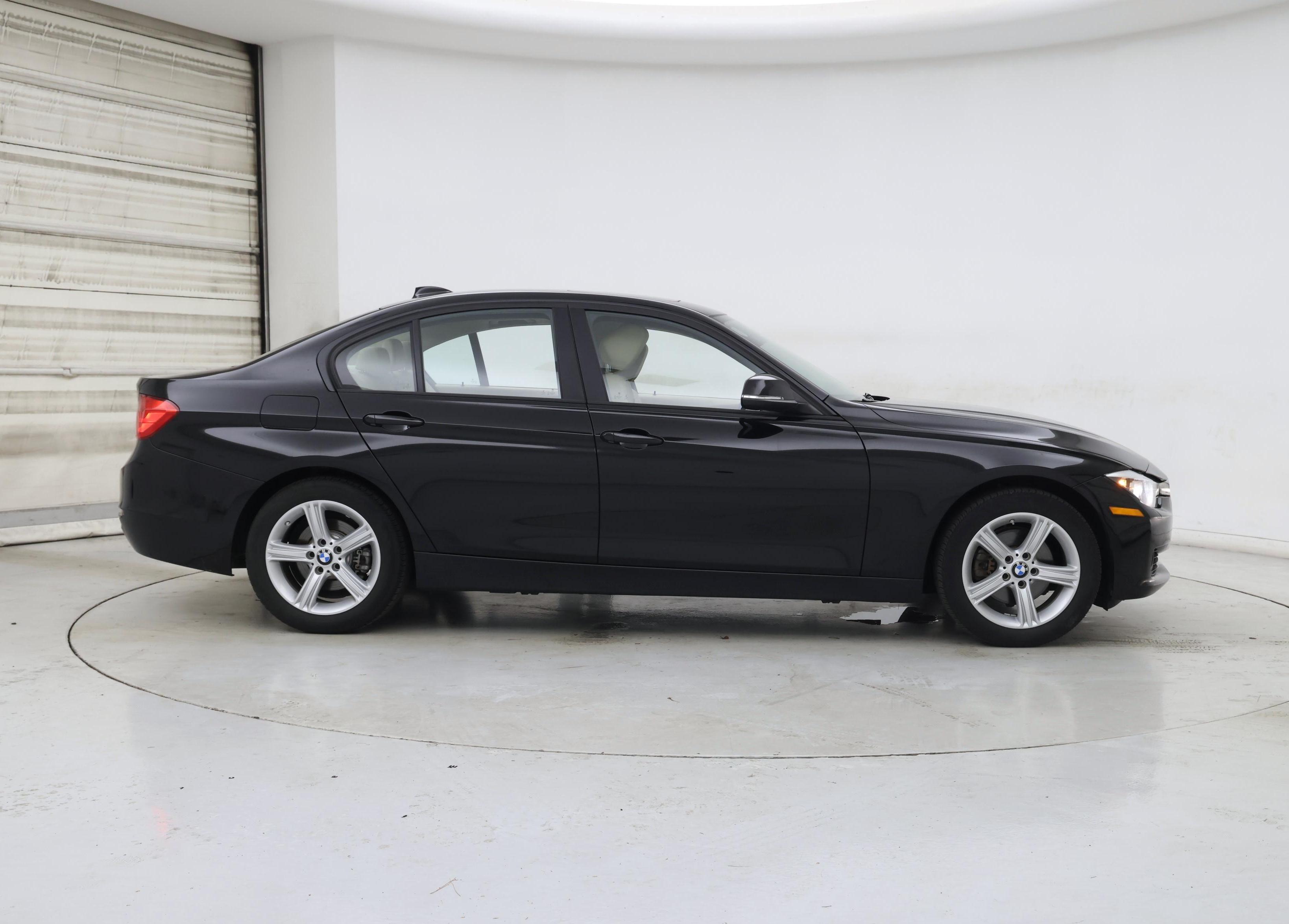 Thumbnail: 2015 BMW 3 Series - 7