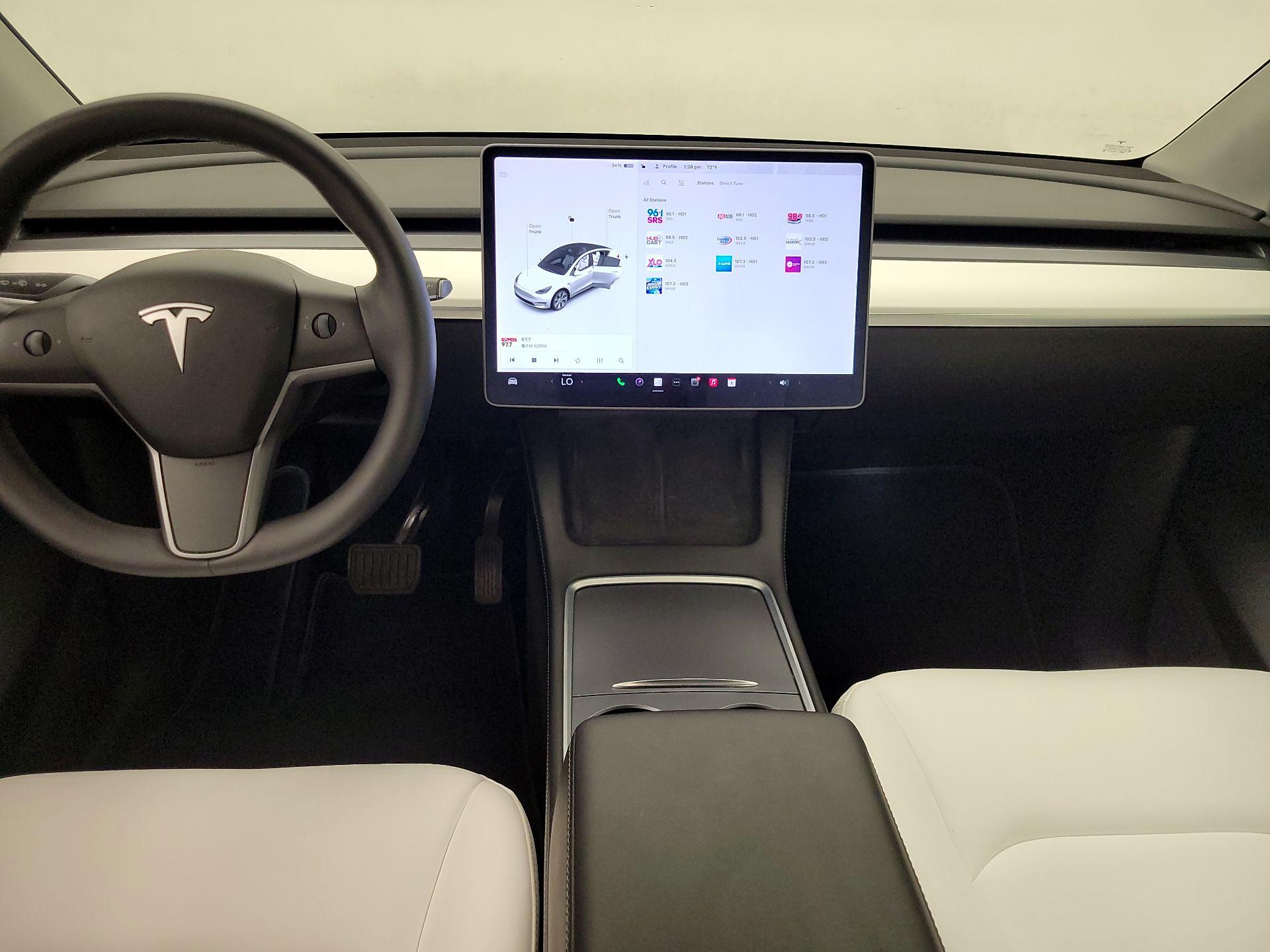 Thumbnail: 2022 Tesla Model Y - 9