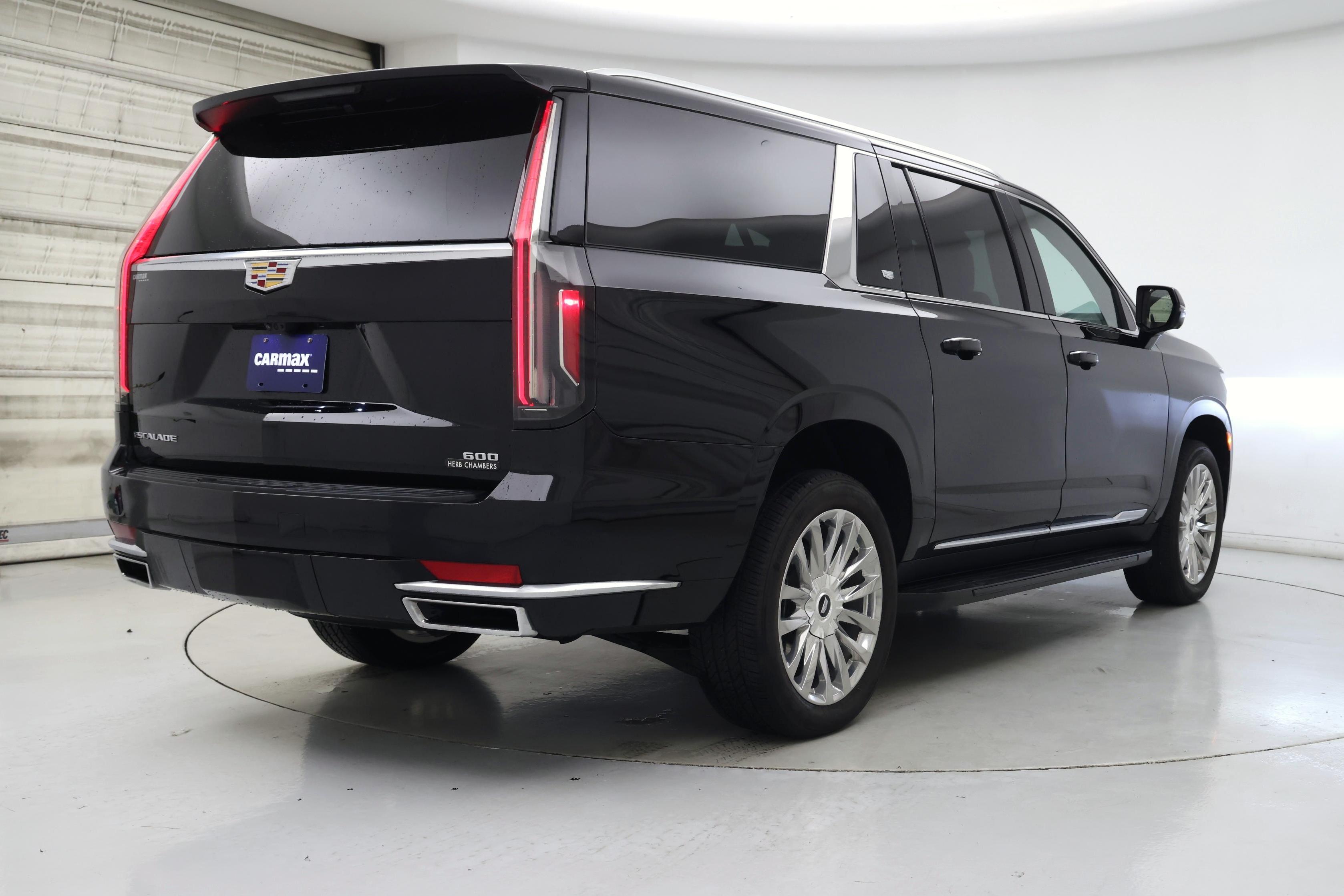 Thumbnail: 2023 Cadillac Escalade - 8