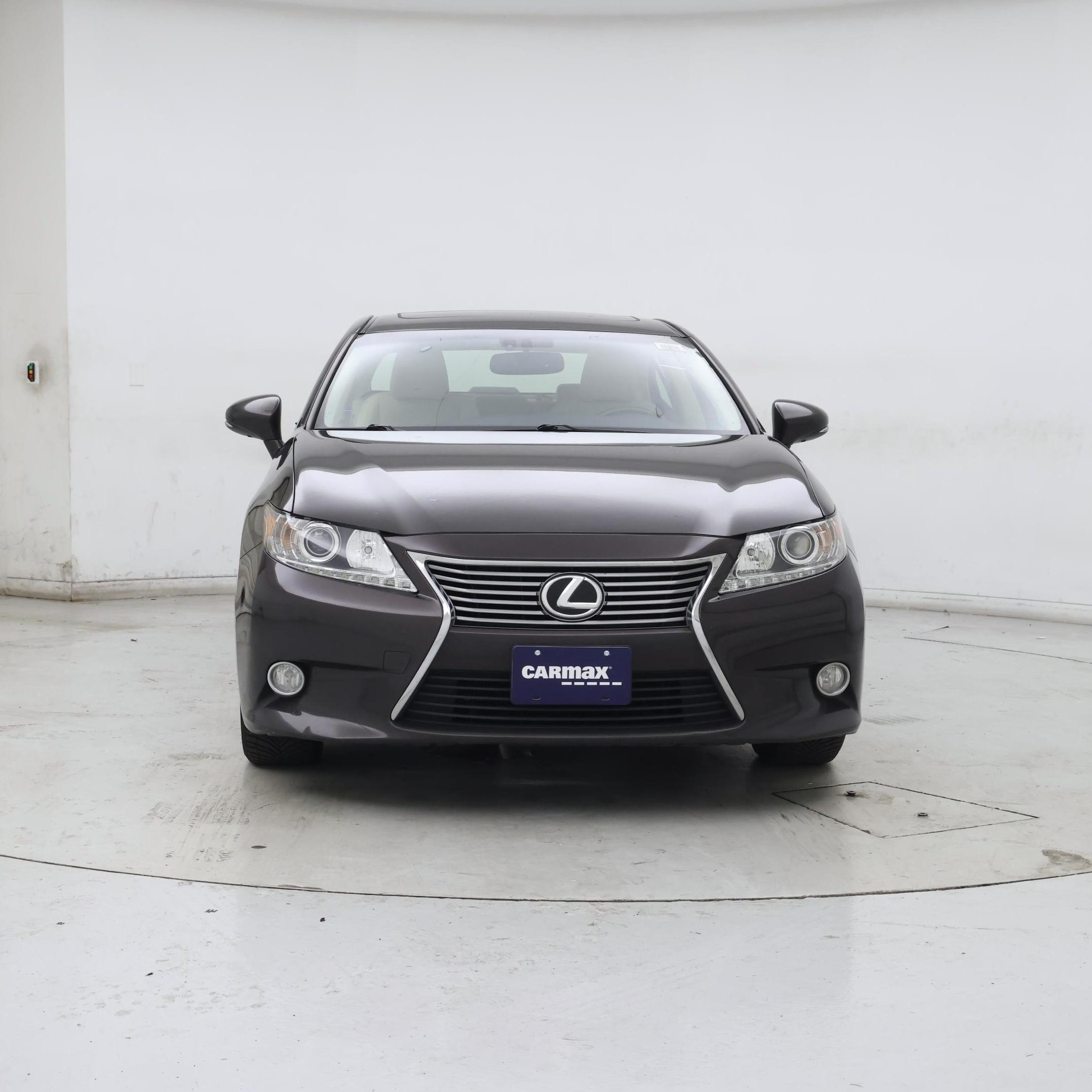 Thumbnail: 2015 Lexus ES - 5