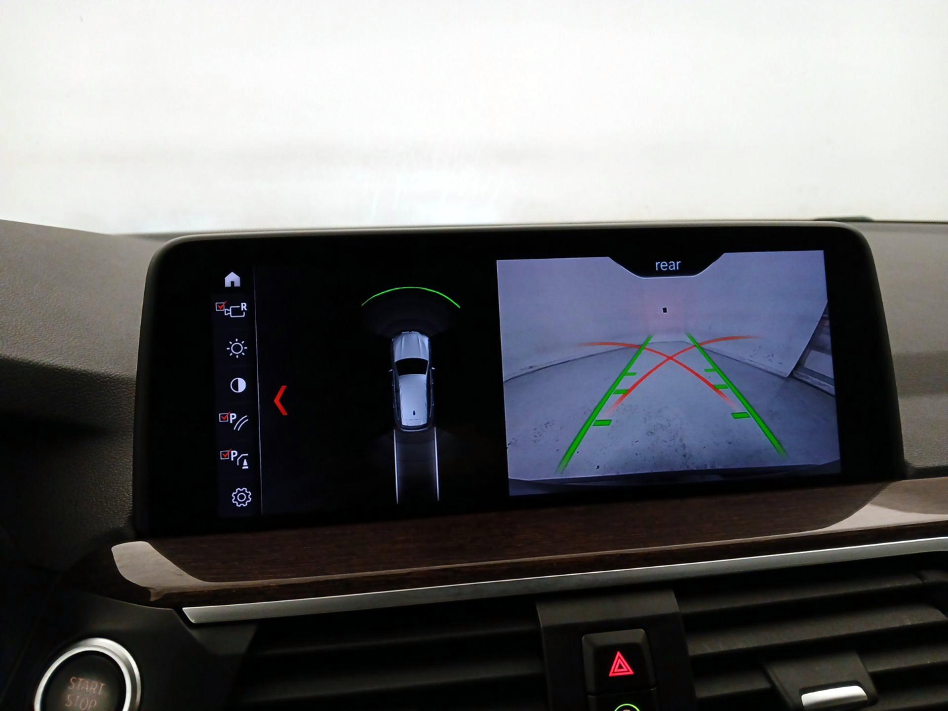 Thumbnail: 2019 BMW X3 - 15