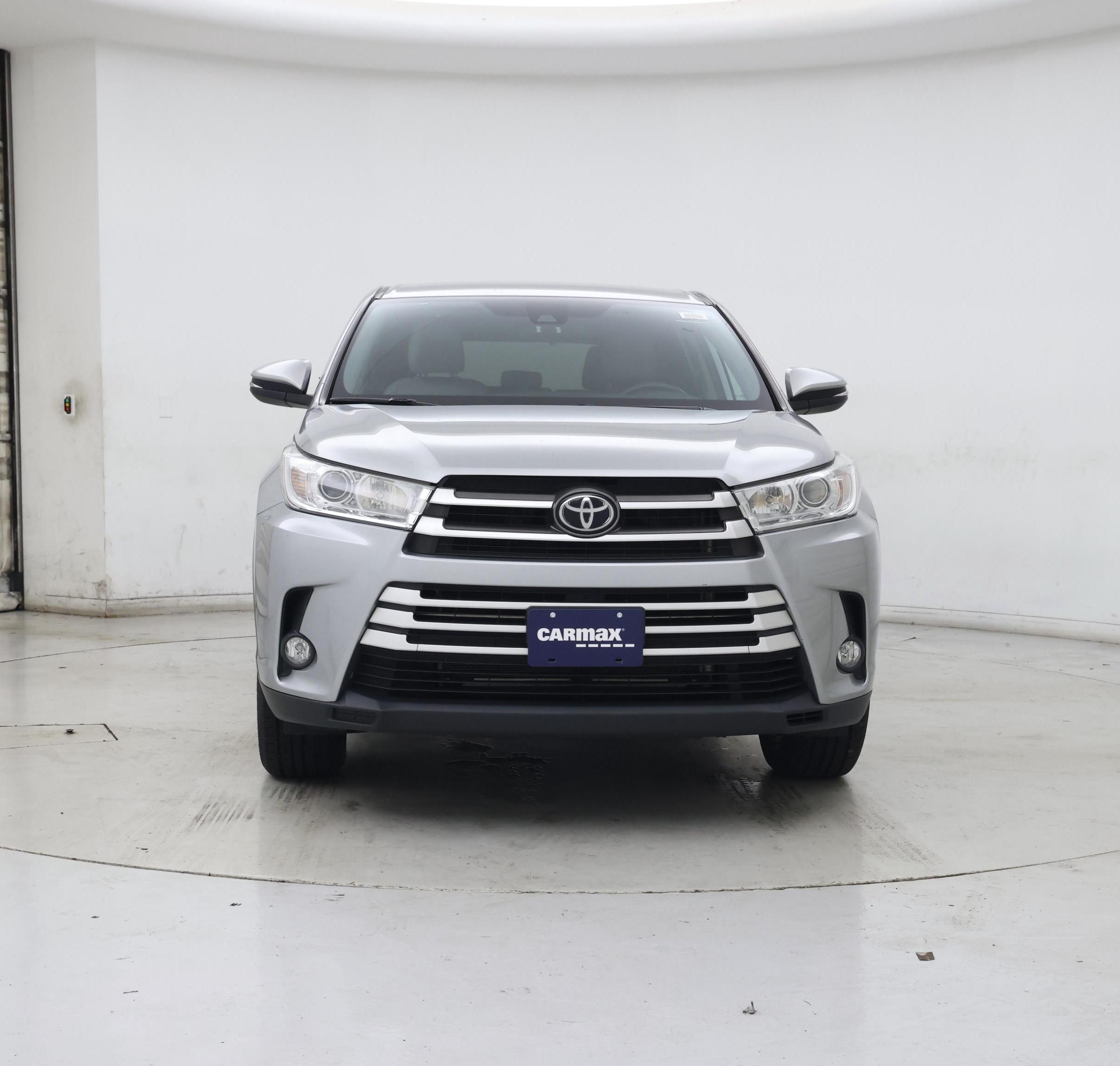 Thumbnail: 2019 Toyota Highlander - 5