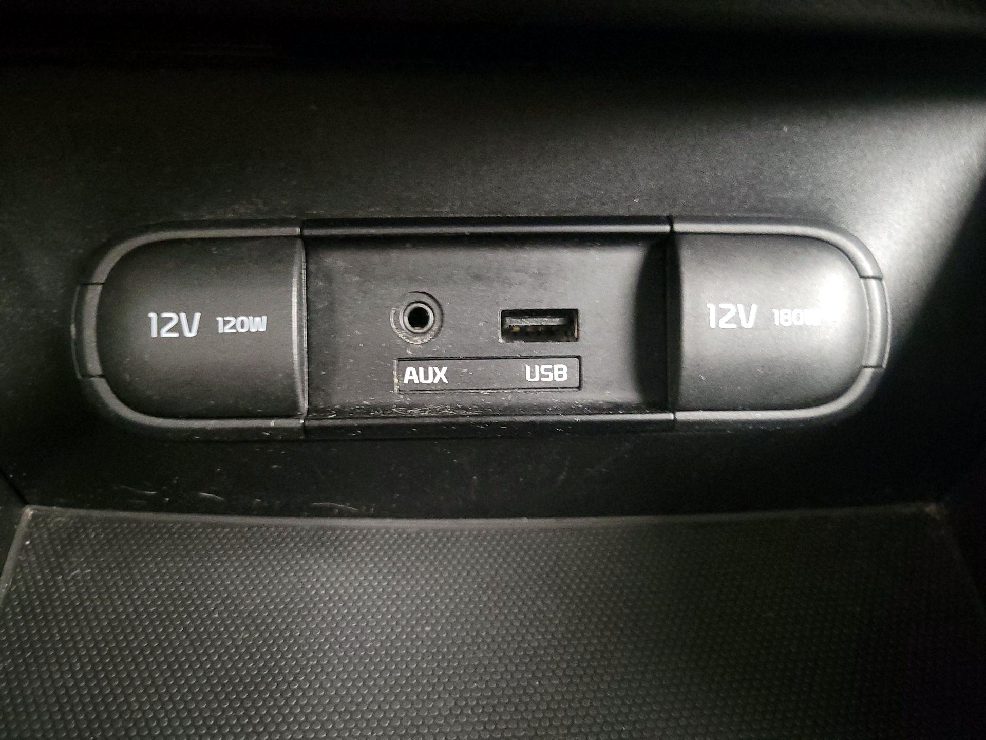 Thumbnail: 2014 Kia Soul - 17