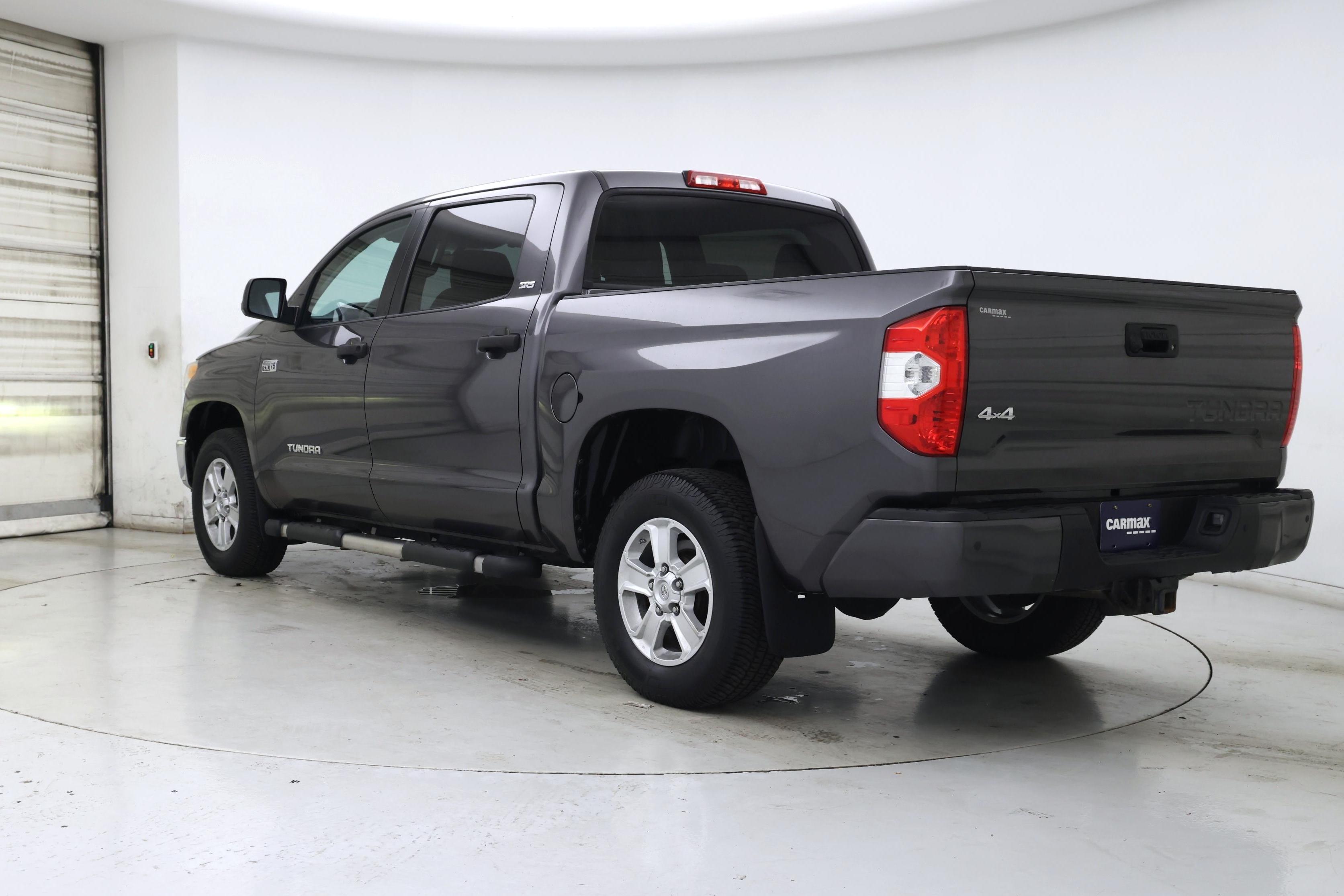 Thumbnail: 2016 Toyota Tundra - 2