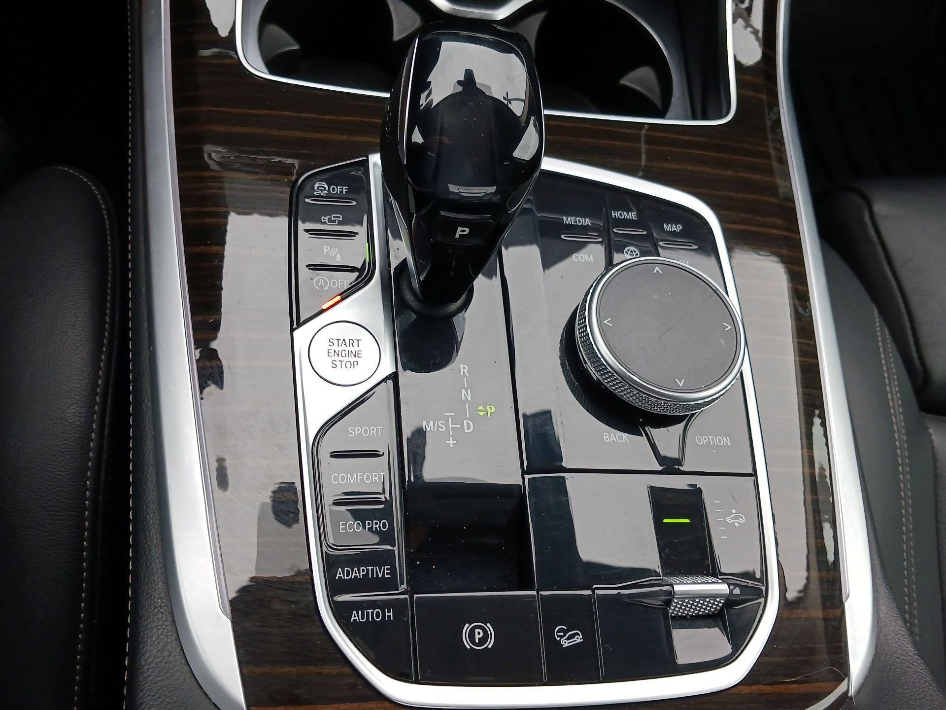 Thumbnail: 2020 BMW X7 - 16