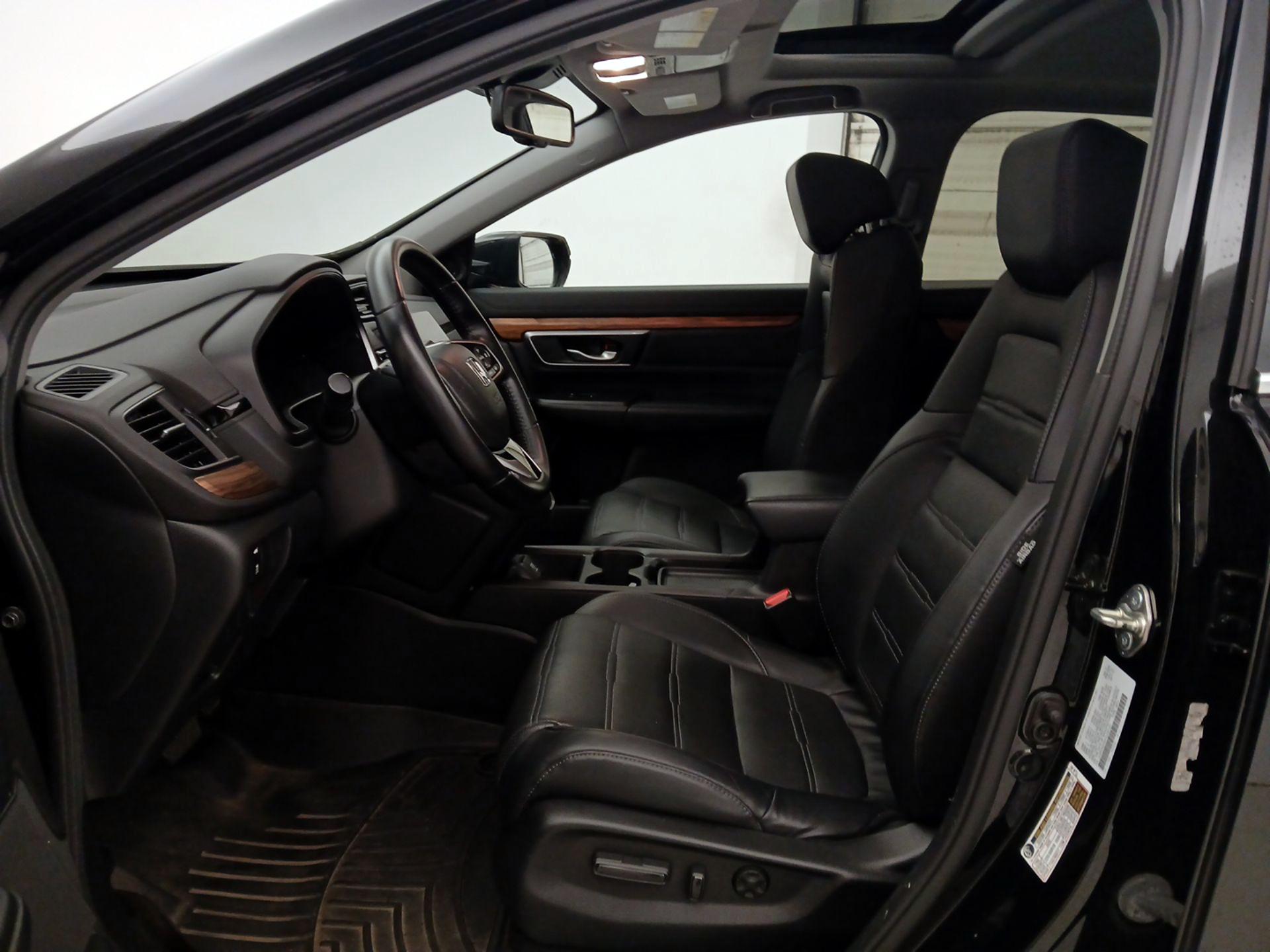 Thumbnail: 2017 Honda CR-V - 11