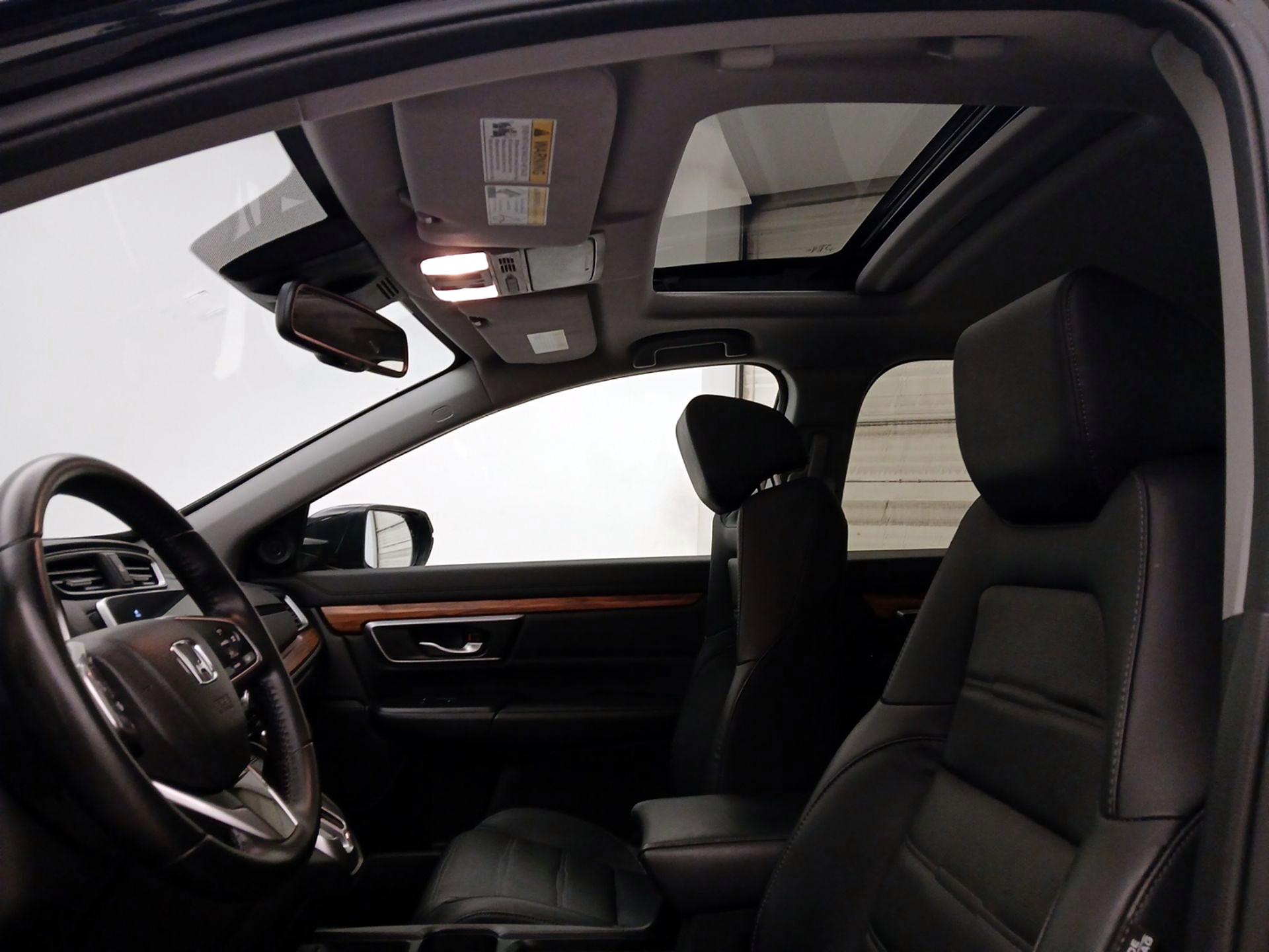 Thumbnail: 2017 Honda CR-V - 18