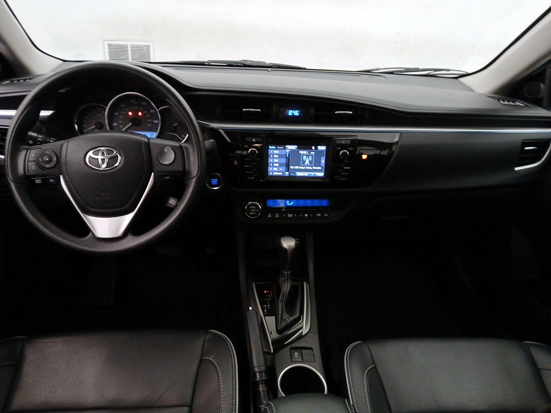 Thumbnail: 2016 Toyota Corolla - 9