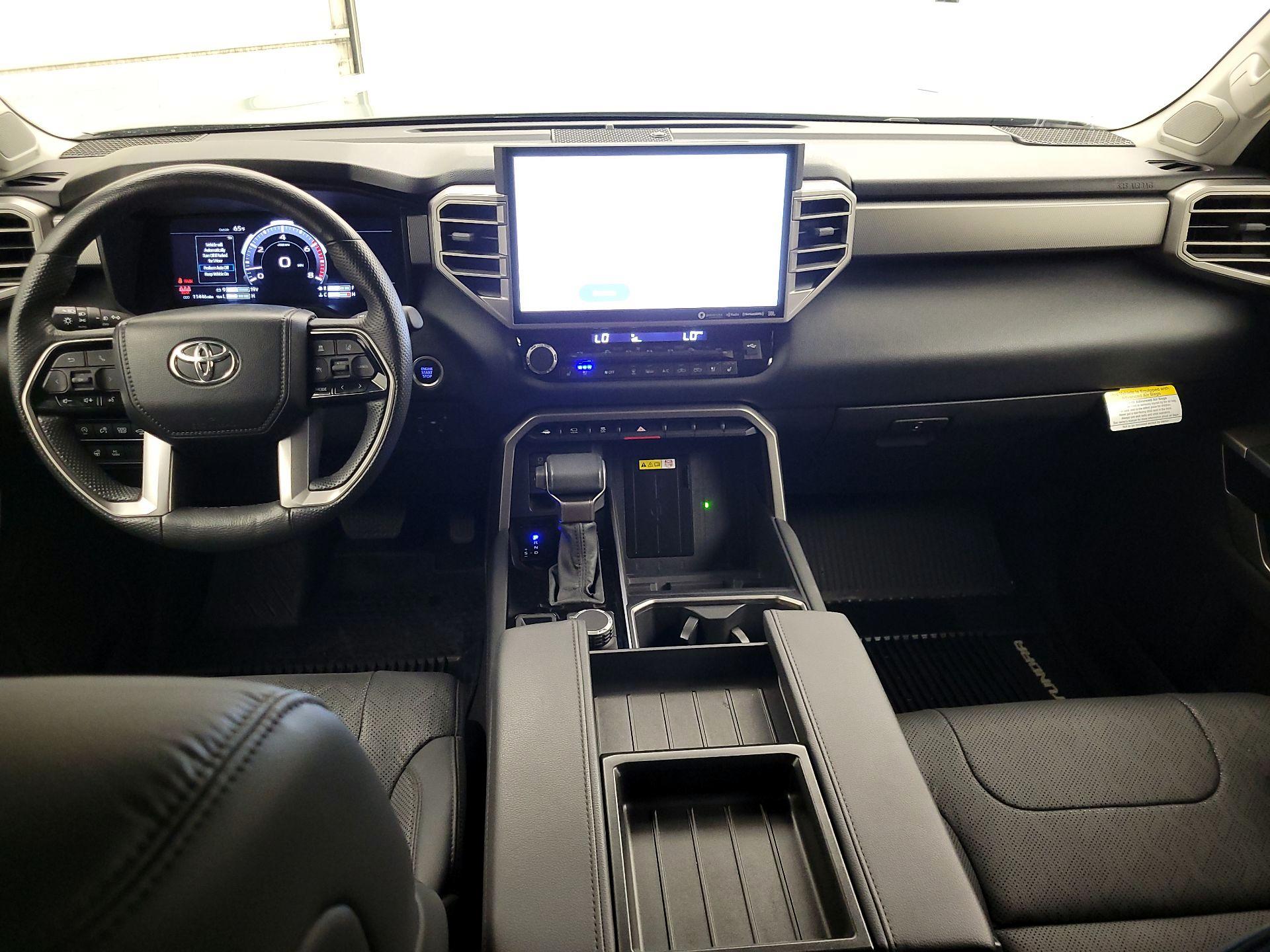 Thumbnail: 2024 Toyota Tundra - 9