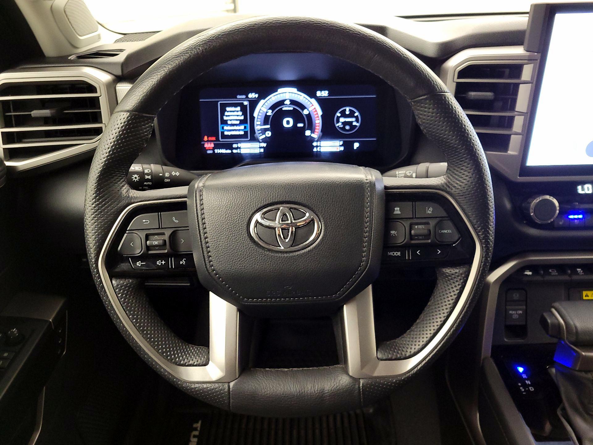 Thumbnail: 2024 Toyota Tundra - 10