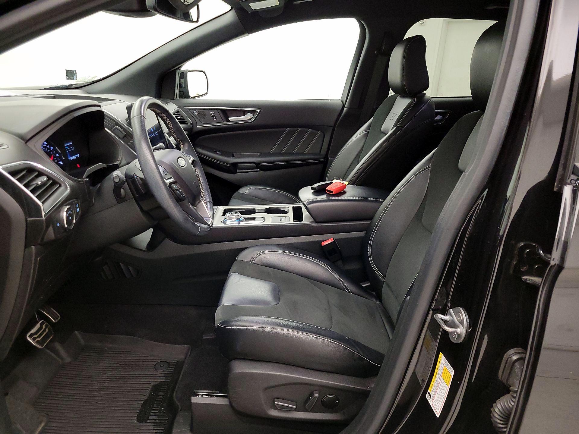 Thumbnail: 2022 Ford Edge - 11