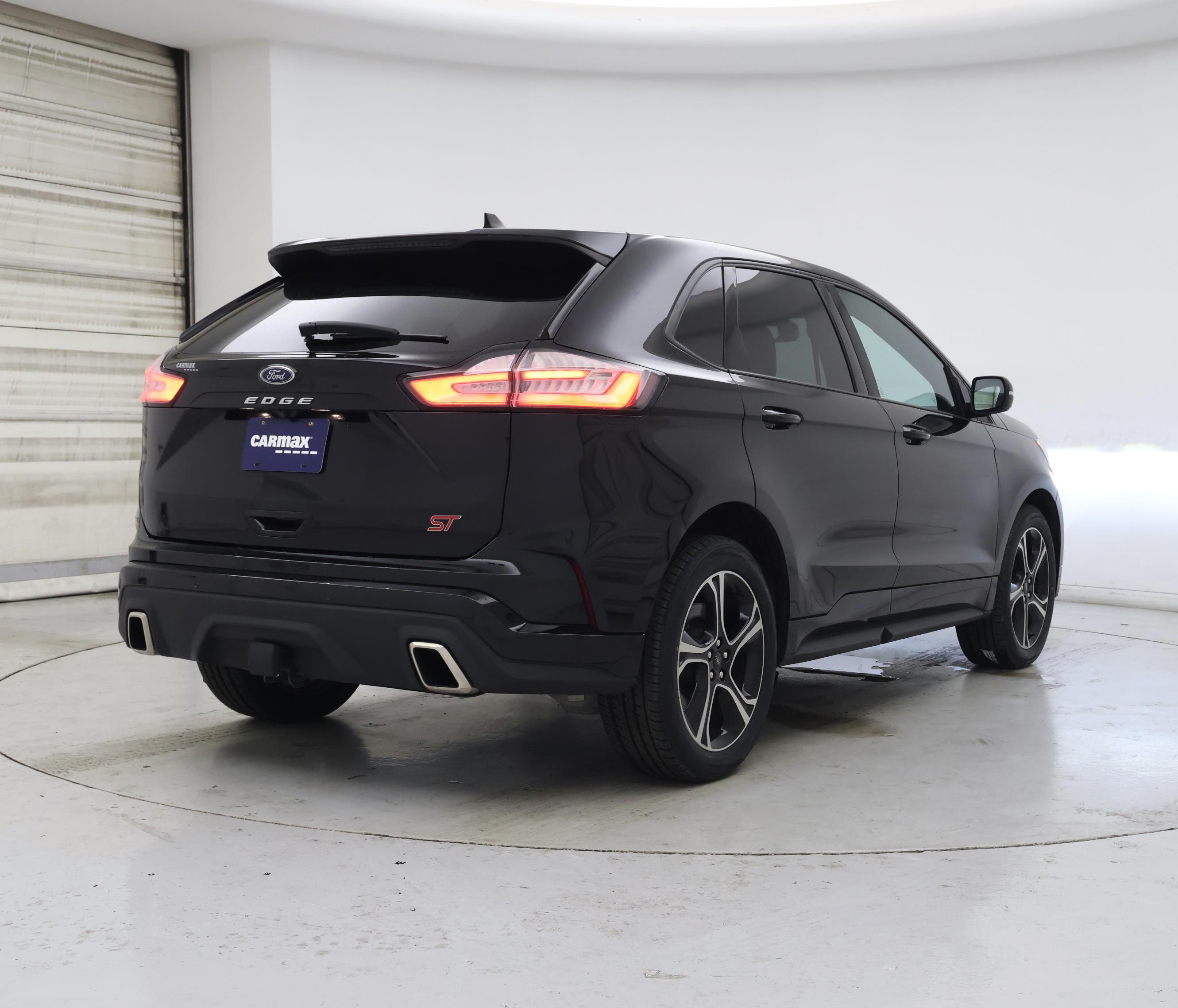Thumbnail: 2022 Ford Edge - 8