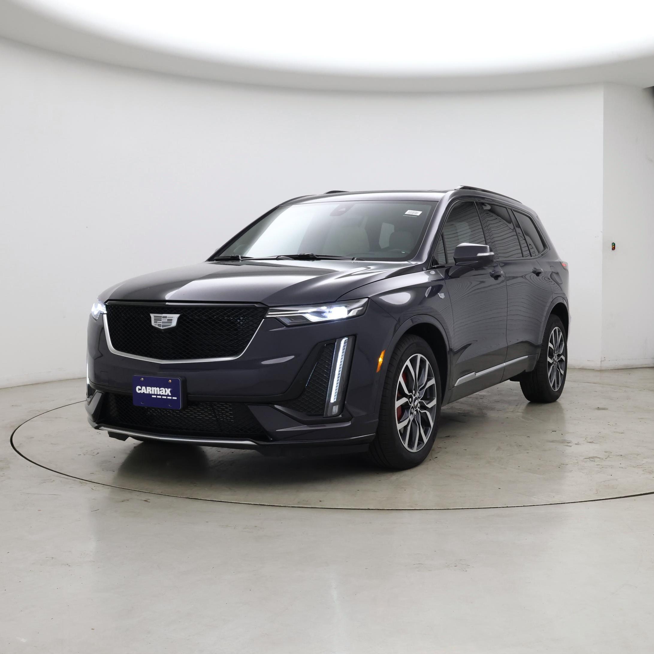 Thumbnail: 2024 Cadillac XT6 - 4