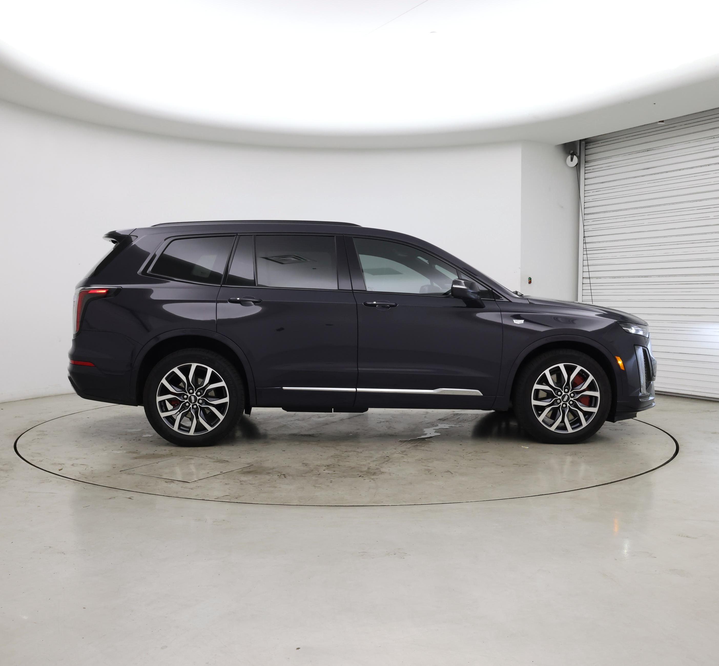 Thumbnail: 2024 Cadillac XT6 - 7
