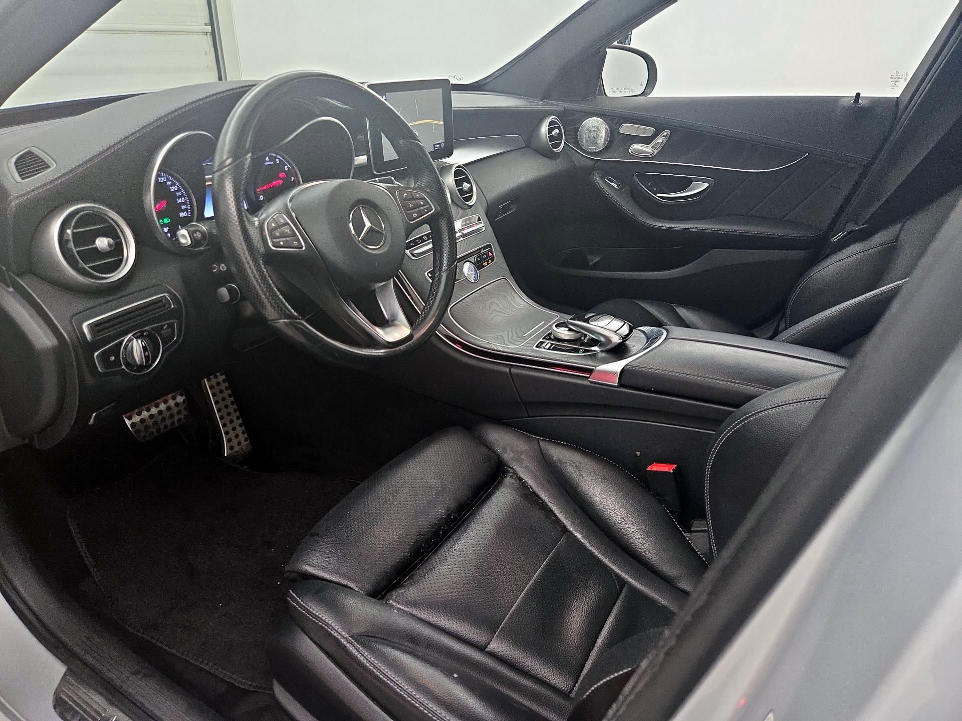 Thumbnail: 2016 Mercedes-Benz C-Class - 11