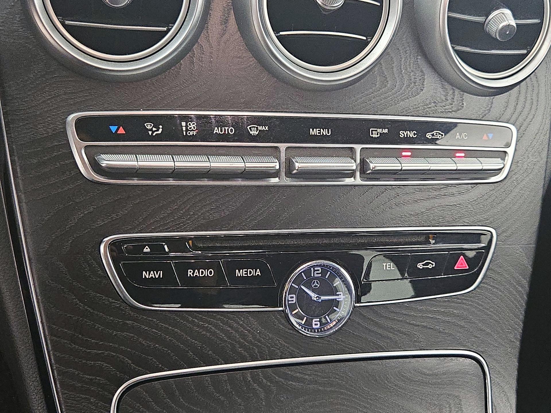 Thumbnail: 2016 Mercedes-Benz C-Class - 17