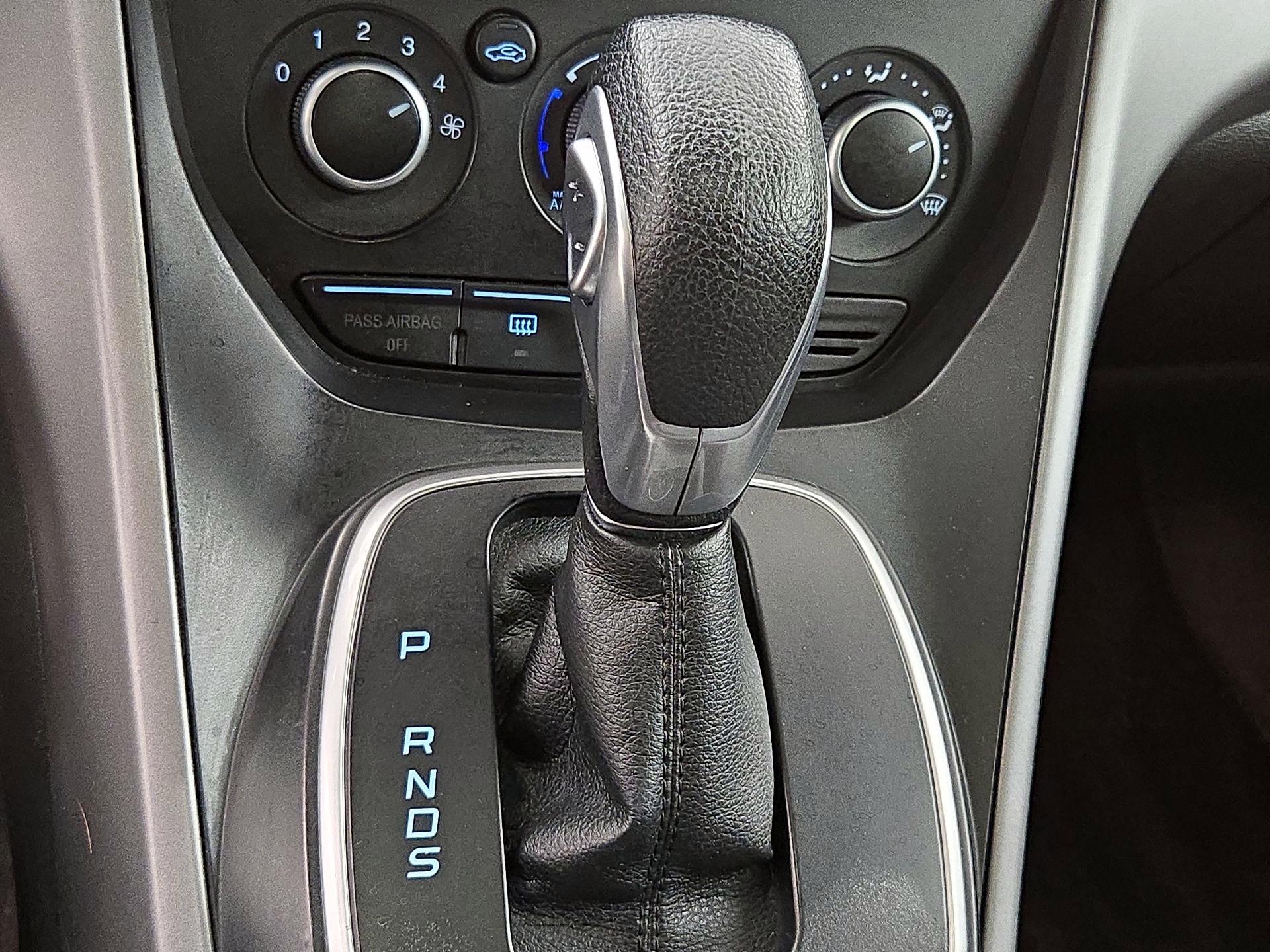 Thumbnail: 2014 Ford Escape - 17