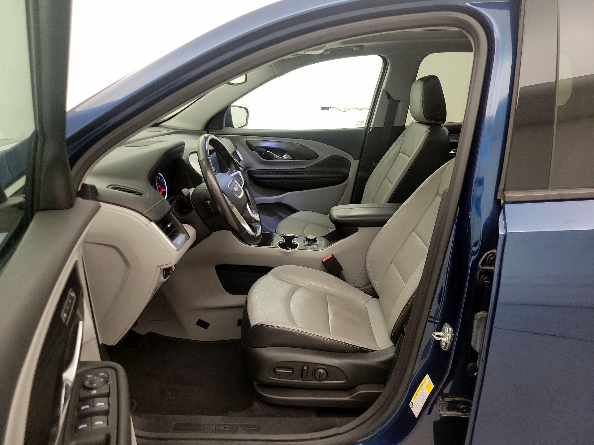 Thumbnail: 2020 GMC Terrain - 11