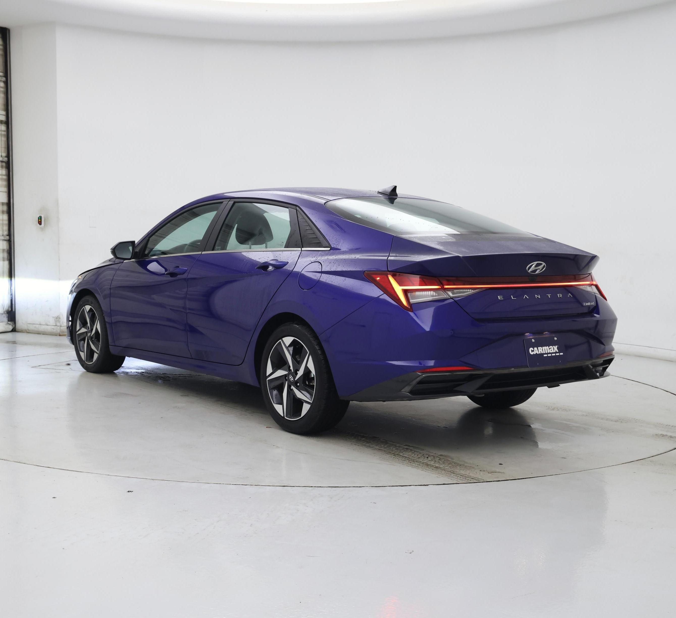 Thumbnail: 2023 Hyundai Elantra - 2