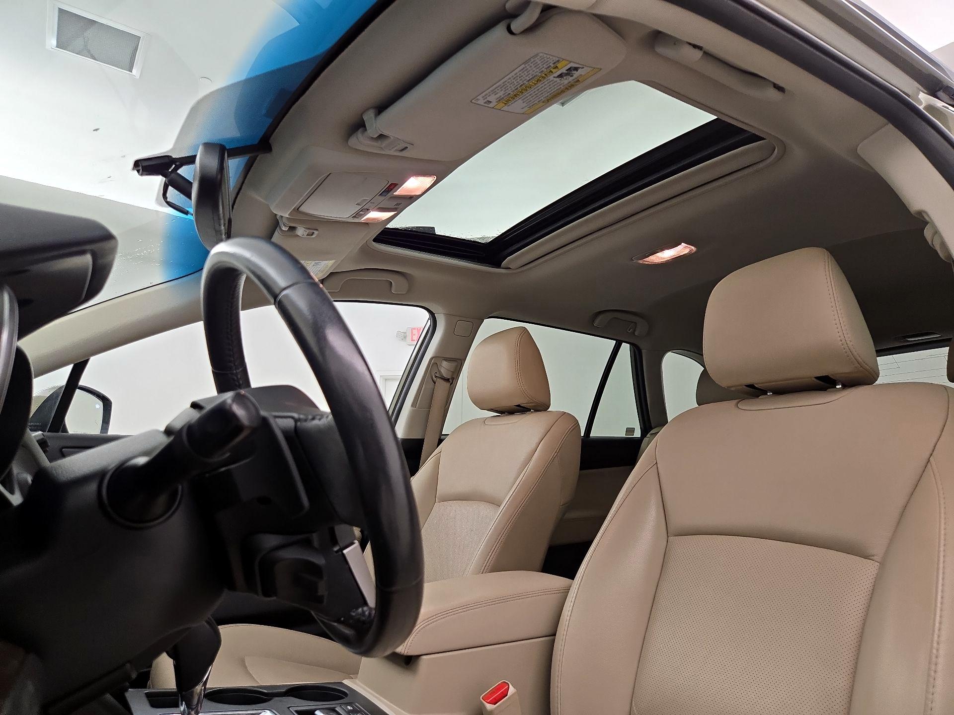 Thumbnail: 2017 Subaru Outback - 19