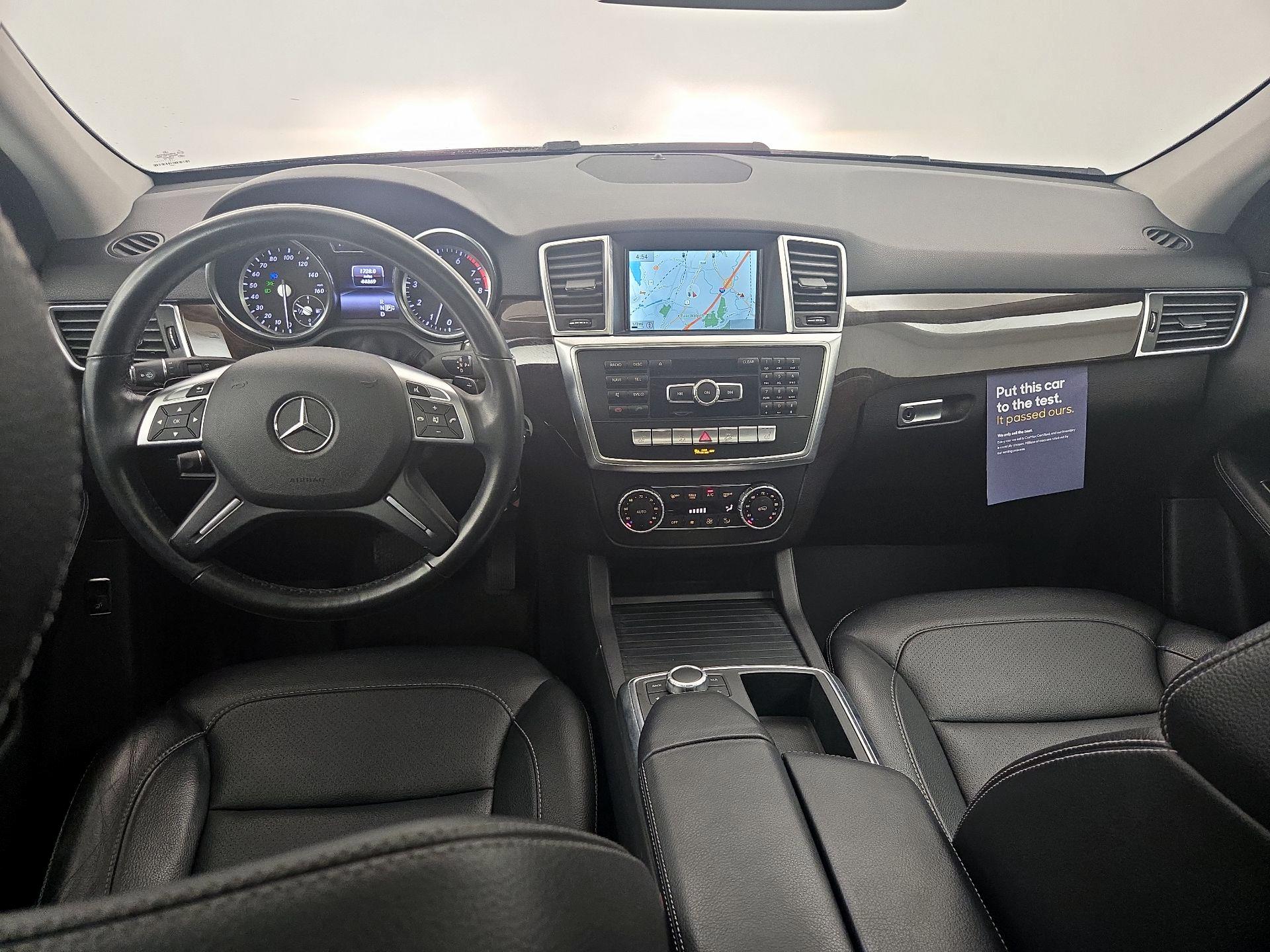 Thumbnail: 2015 Mercedes-Benz M-Class - 9