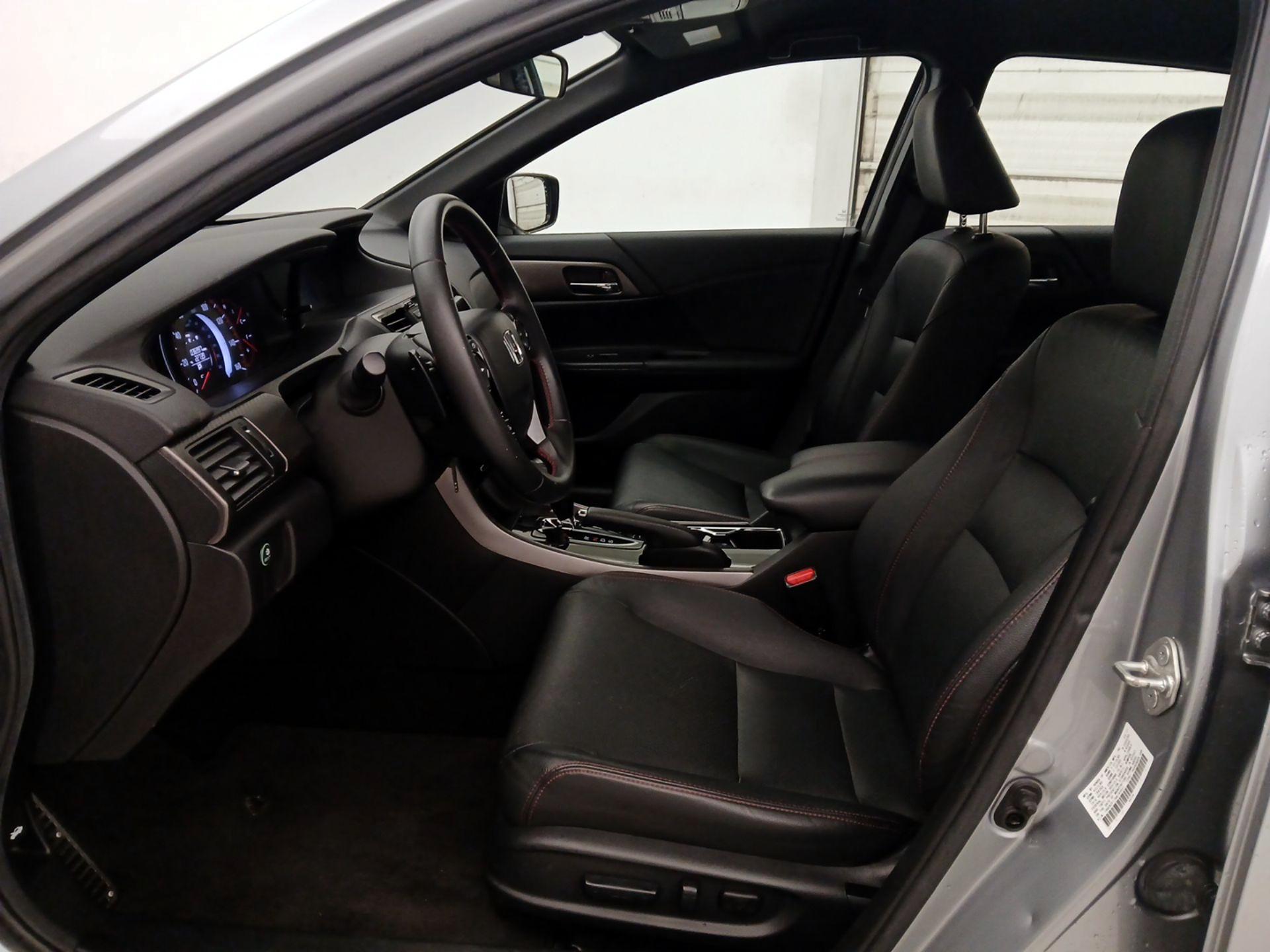 Thumbnail: 2017 Honda Accord - 11