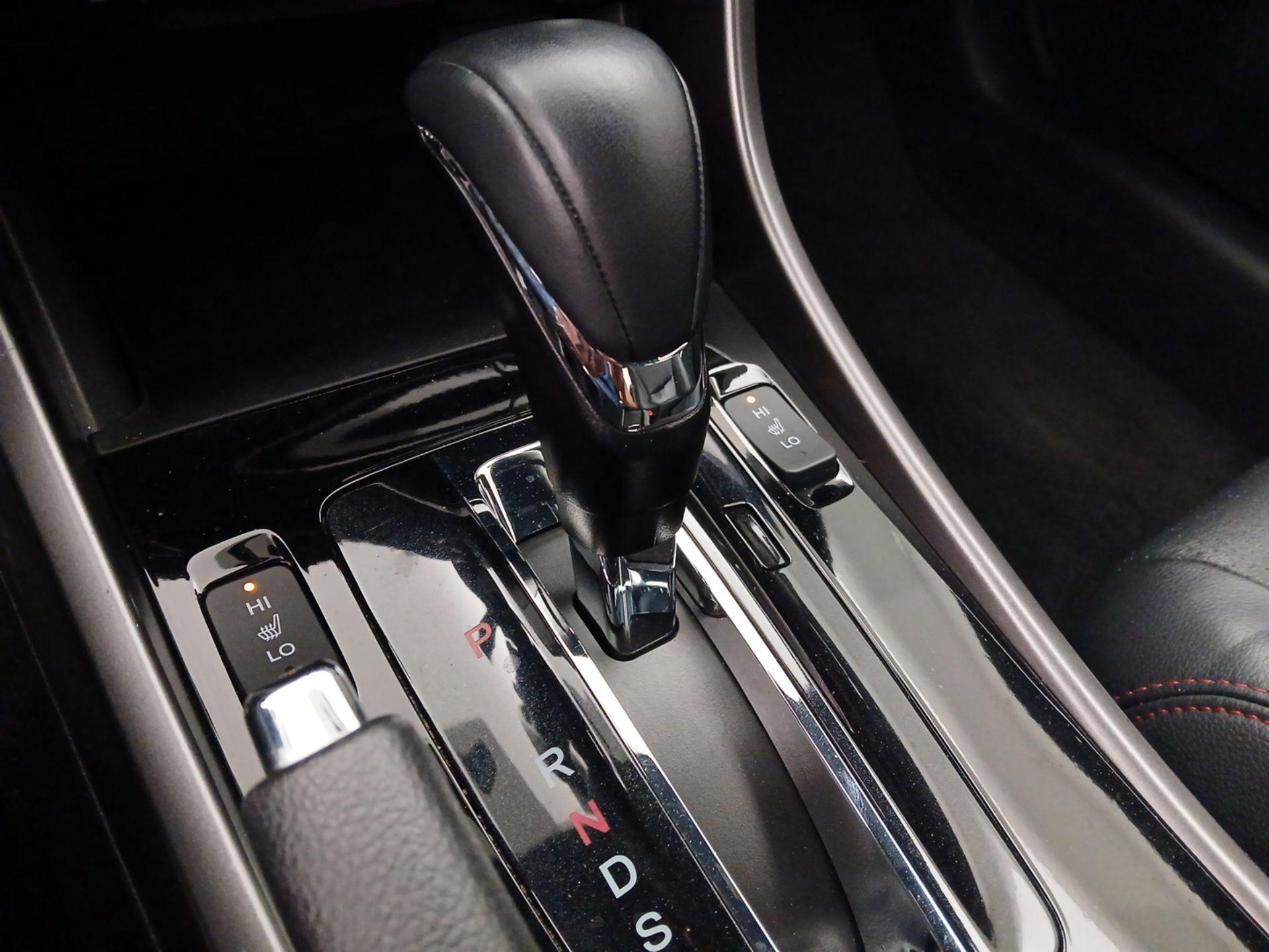 Thumbnail: 2017 Honda Accord - 18