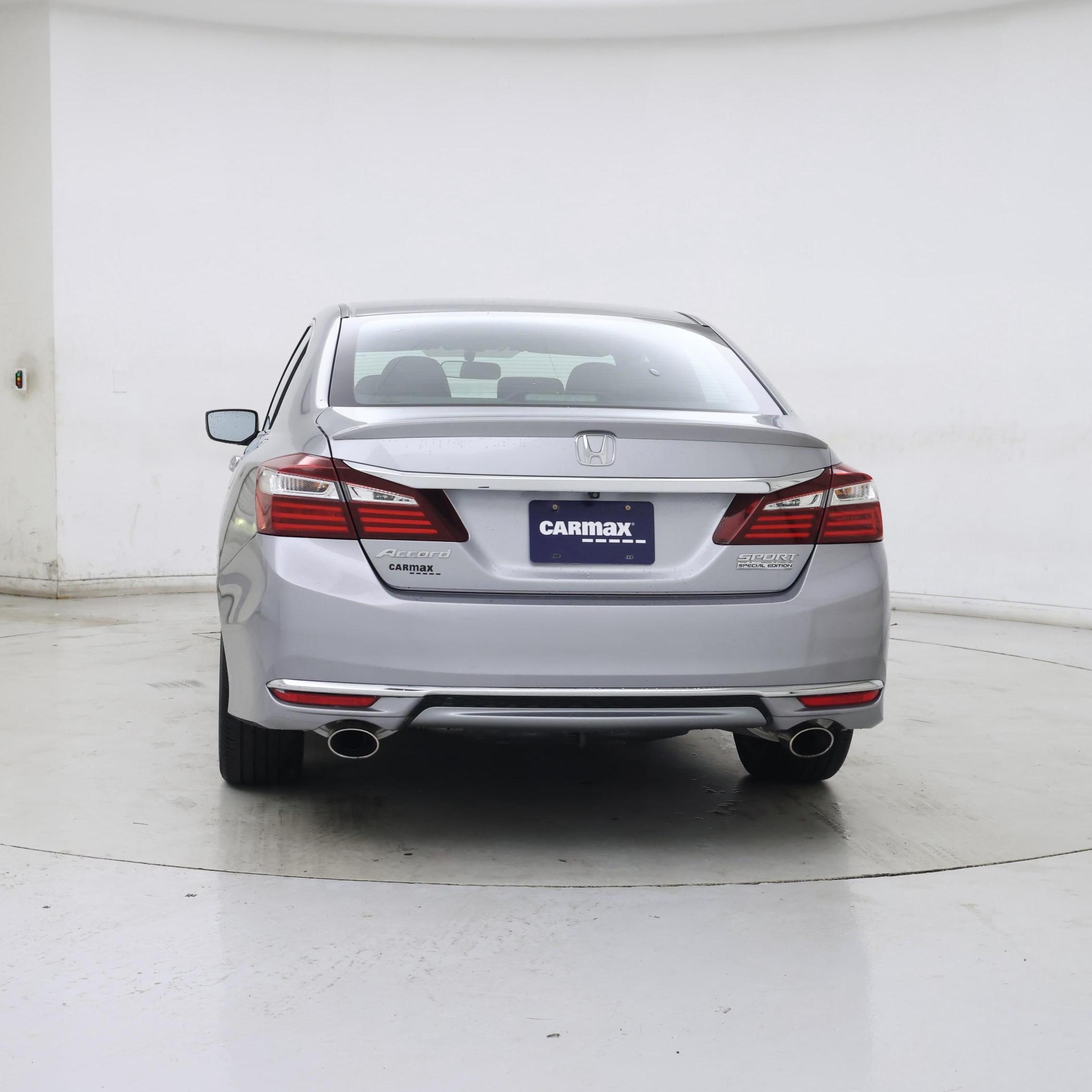 Thumbnail: 2017 Honda Accord - 6