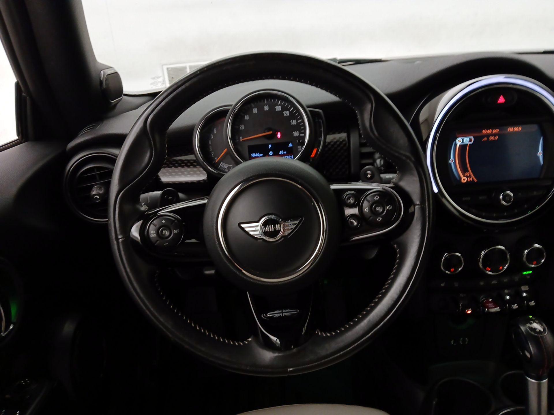 Thumbnail: 2018 MINI Cooper - 10
