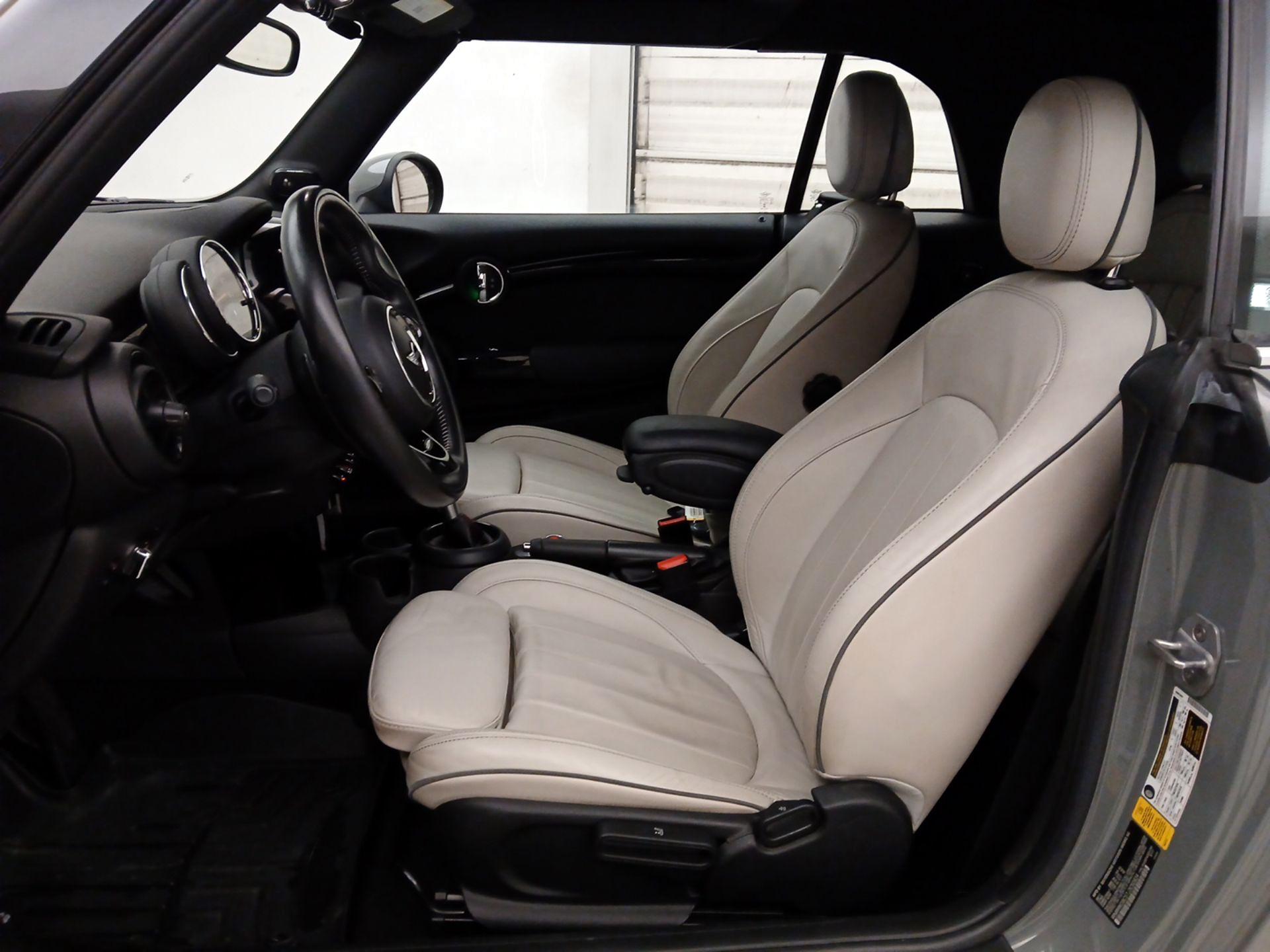Thumbnail: 2018 MINI Cooper - 11
