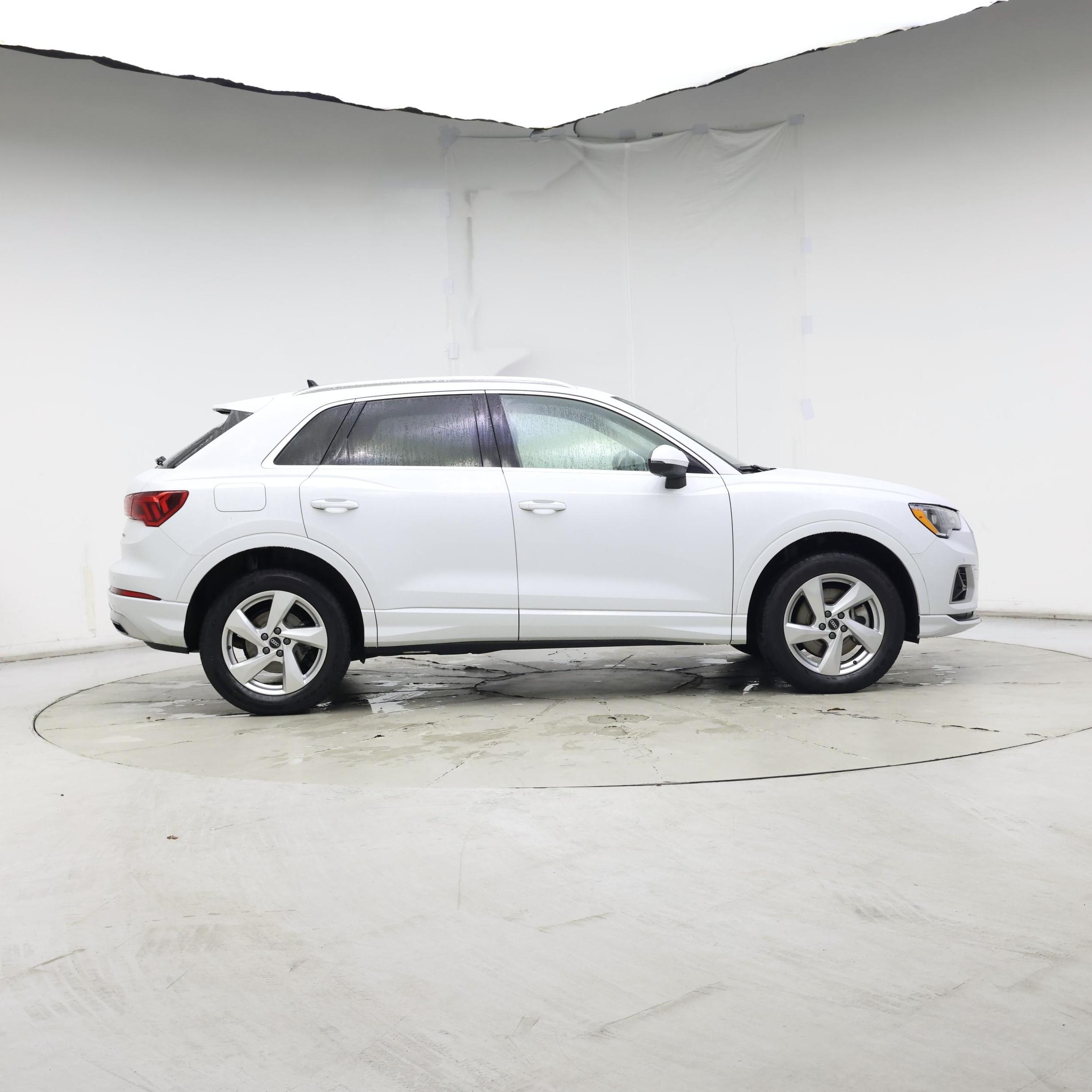 Thumbnail: 2022 Audi Q3 - 7