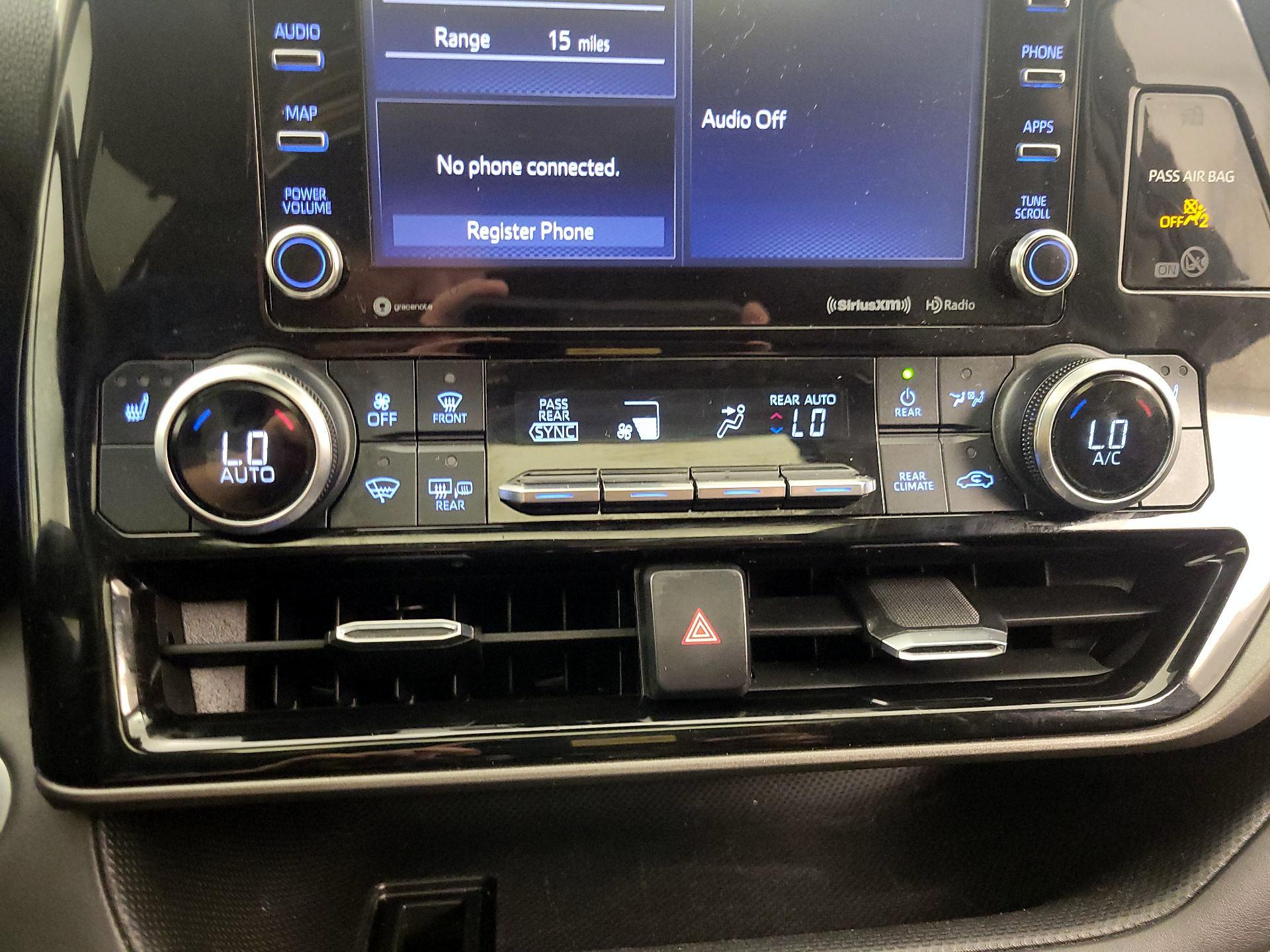 Thumbnail: 2020 Toyota Highlander - 16