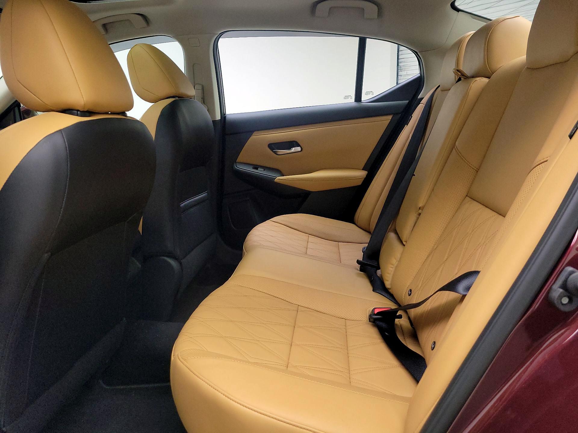 Thumbnail: 2020 Nissan Sentra - 20
