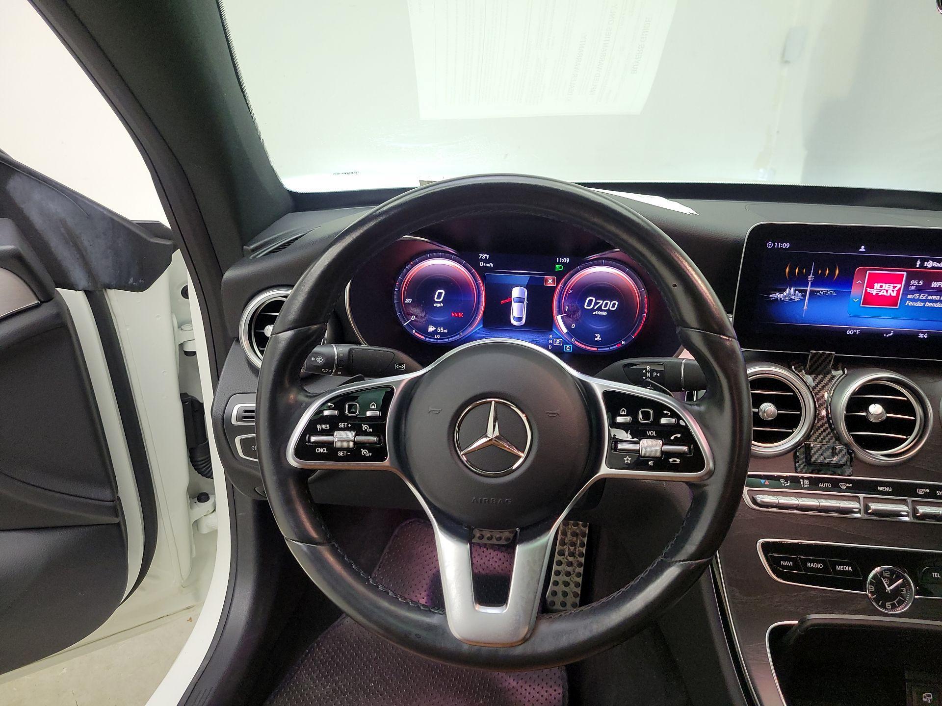 Thumbnail: 2021 Mercedes-Benz C-Class - 10